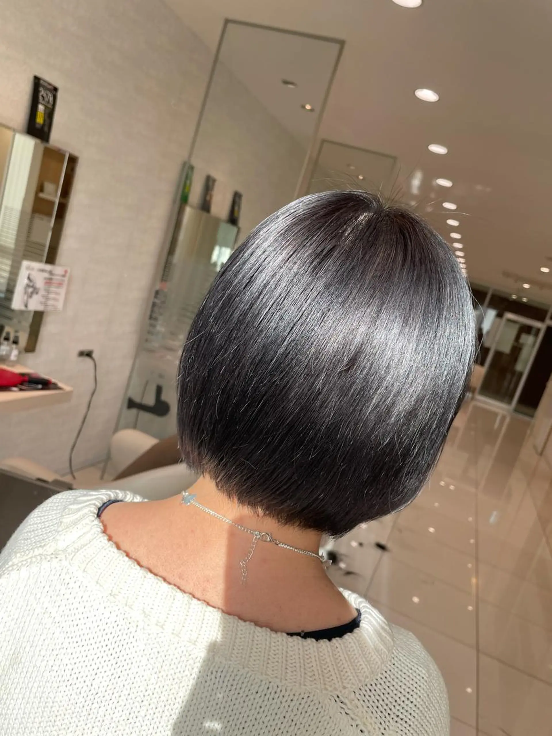 ショート カラー 透明感カラー カット ヘアカラー トリートメント 新規限定カット無料 クーポン有り【桂口】のヘアスタイル