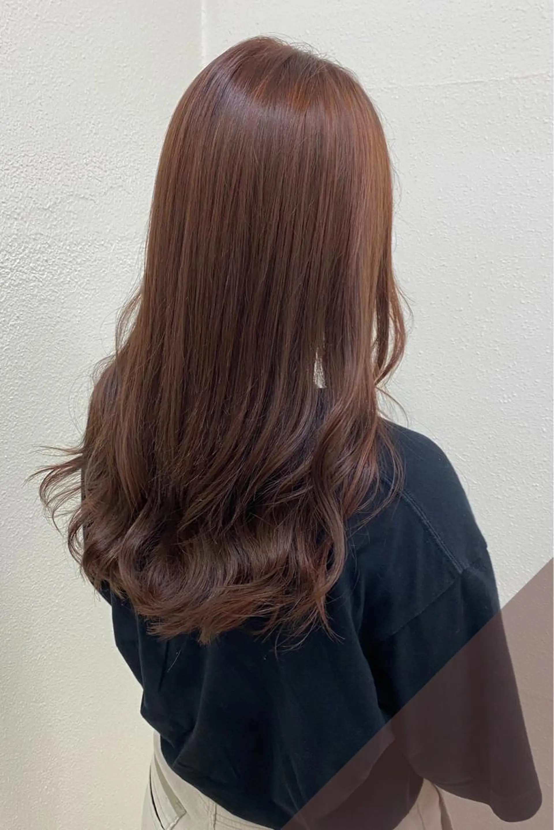 ロング カラー ブラウンカラー レッドカラー レッドブラウン 菊地 紗矢のヘアスタイル