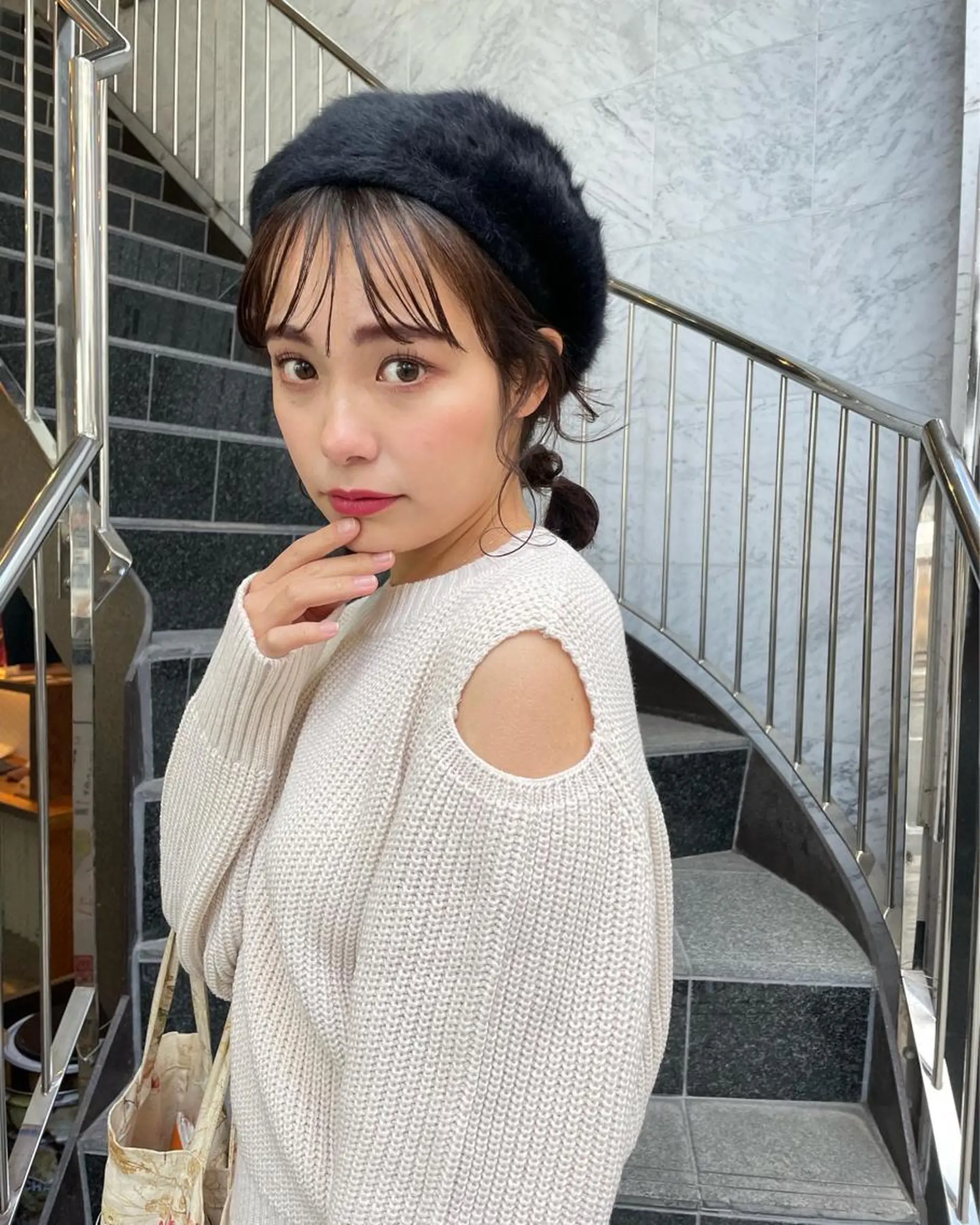 ミディアム カット 縮毛矯正 畑中 康志のヘアスタイル