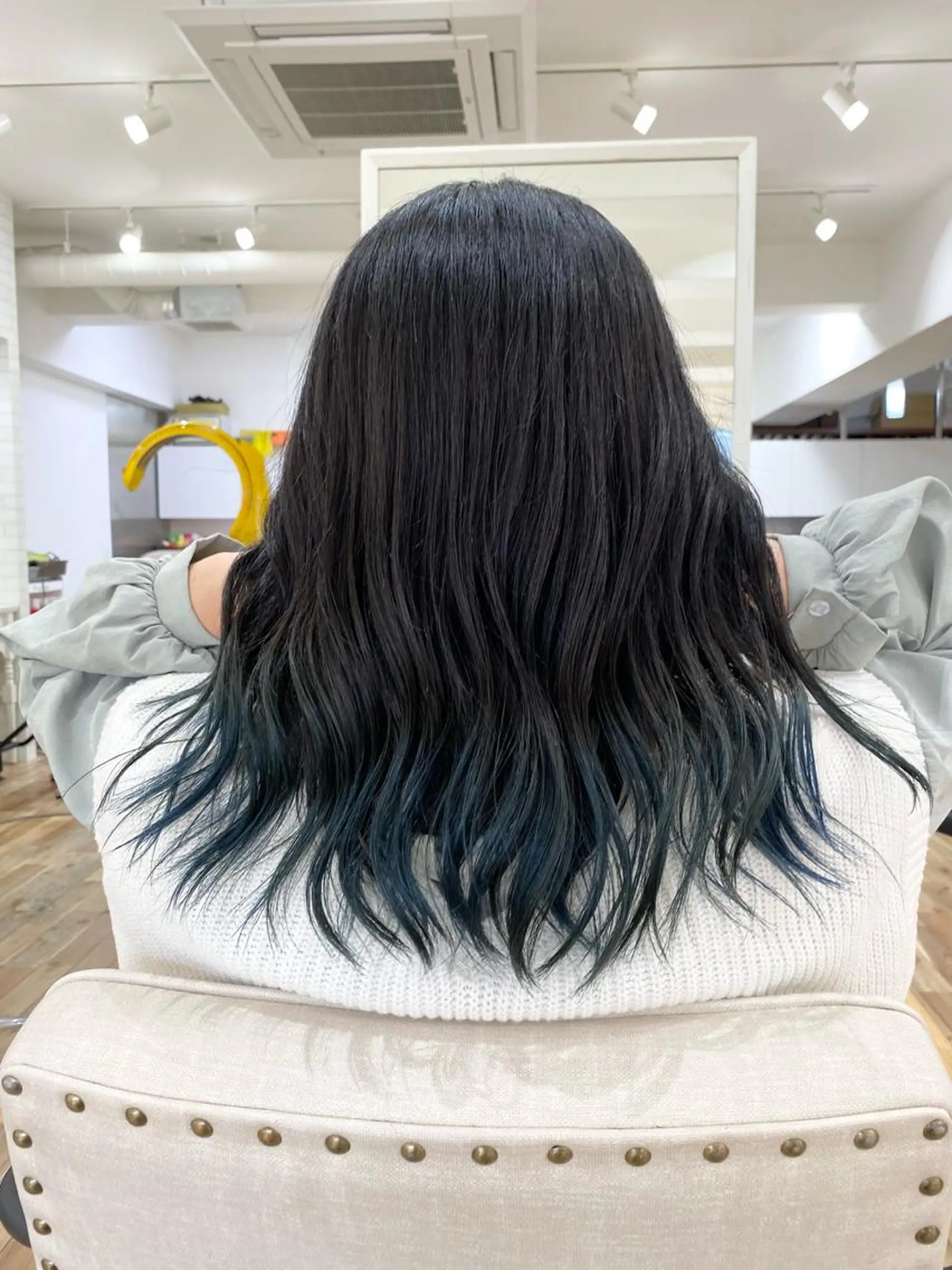 セミロング カラー 笹江 瑞穂のヘアスタイル