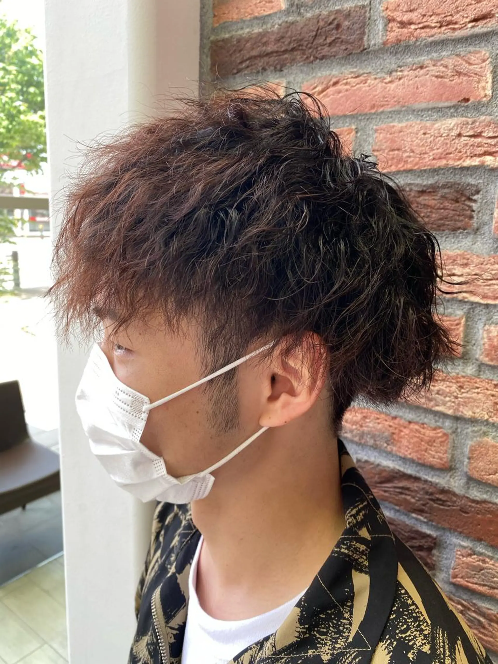 ショート パーマ メンズ マッシュ メンズパーマ メンズツイストパーマ ツイストパーマ エクステ／インナー カラー 礒野朱里のヘアスタイル