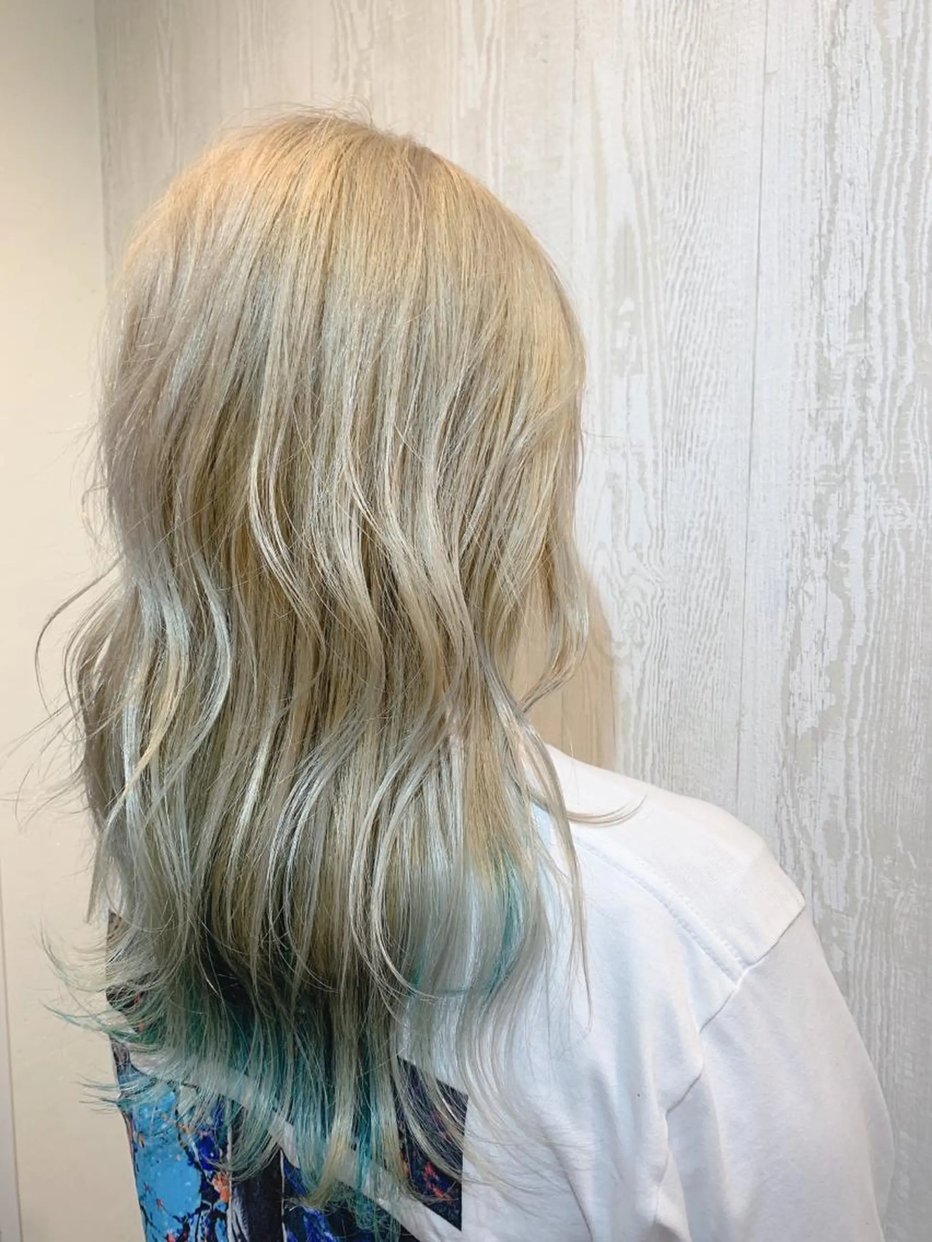 ミディアム カラー ヘアアレンジ HUENEST アカデミーサロンのヘアスタイル