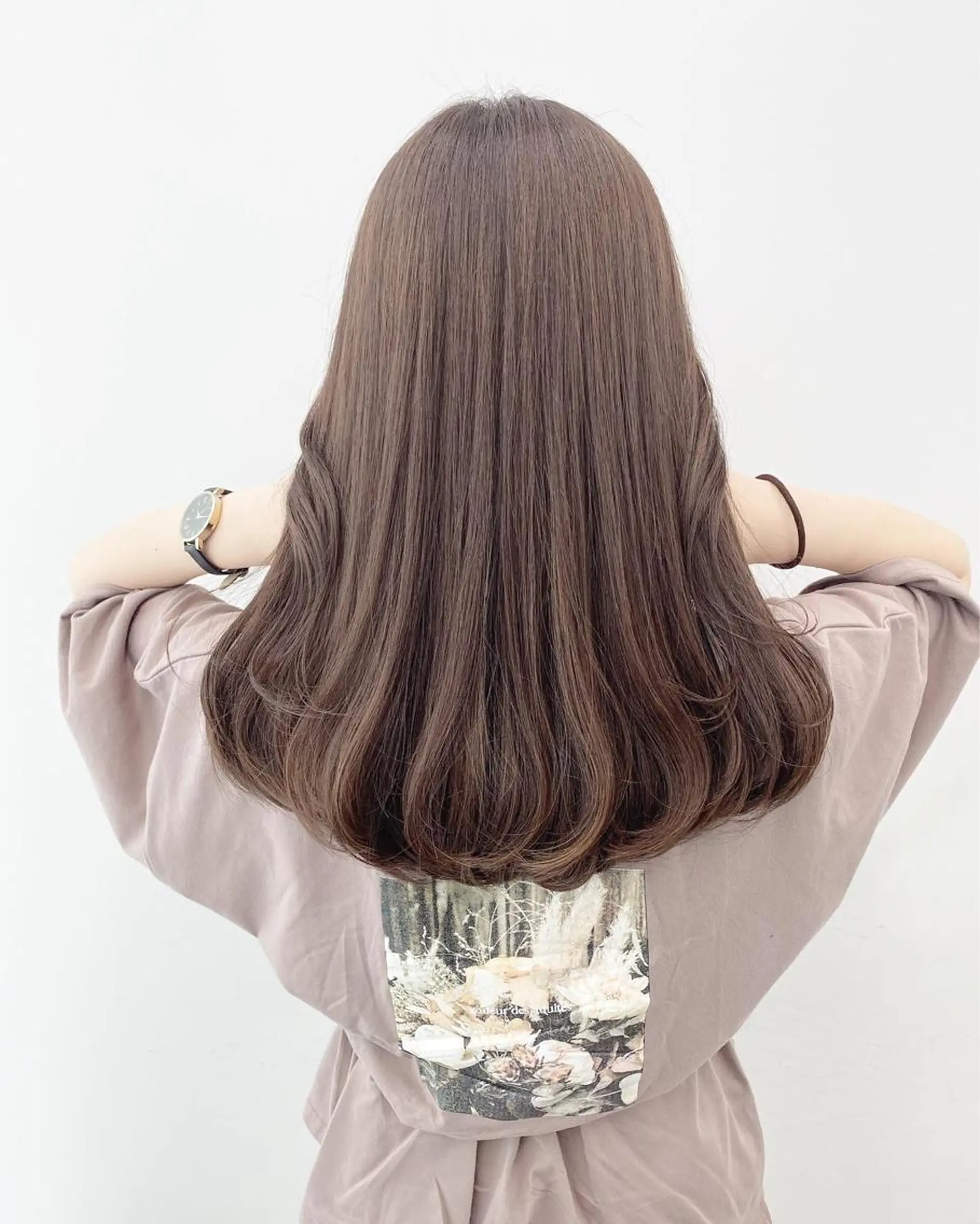 ミディアム カラー ヘアアレンジ ベージュカラー ショコラベージュ ダブルカラー ヘアカラー トリートメント 🦄インナーカラー 🦄貫井彩花のヘアスタイル