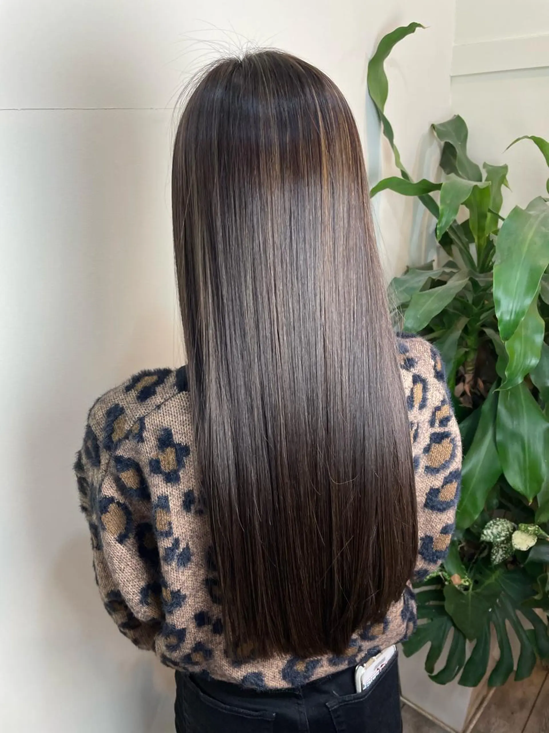 カラー バレイヤージュ ブリーチ ケアブリーチ ダブルカラー イヤリングカラー 戸川 紗良のヘアスタイル