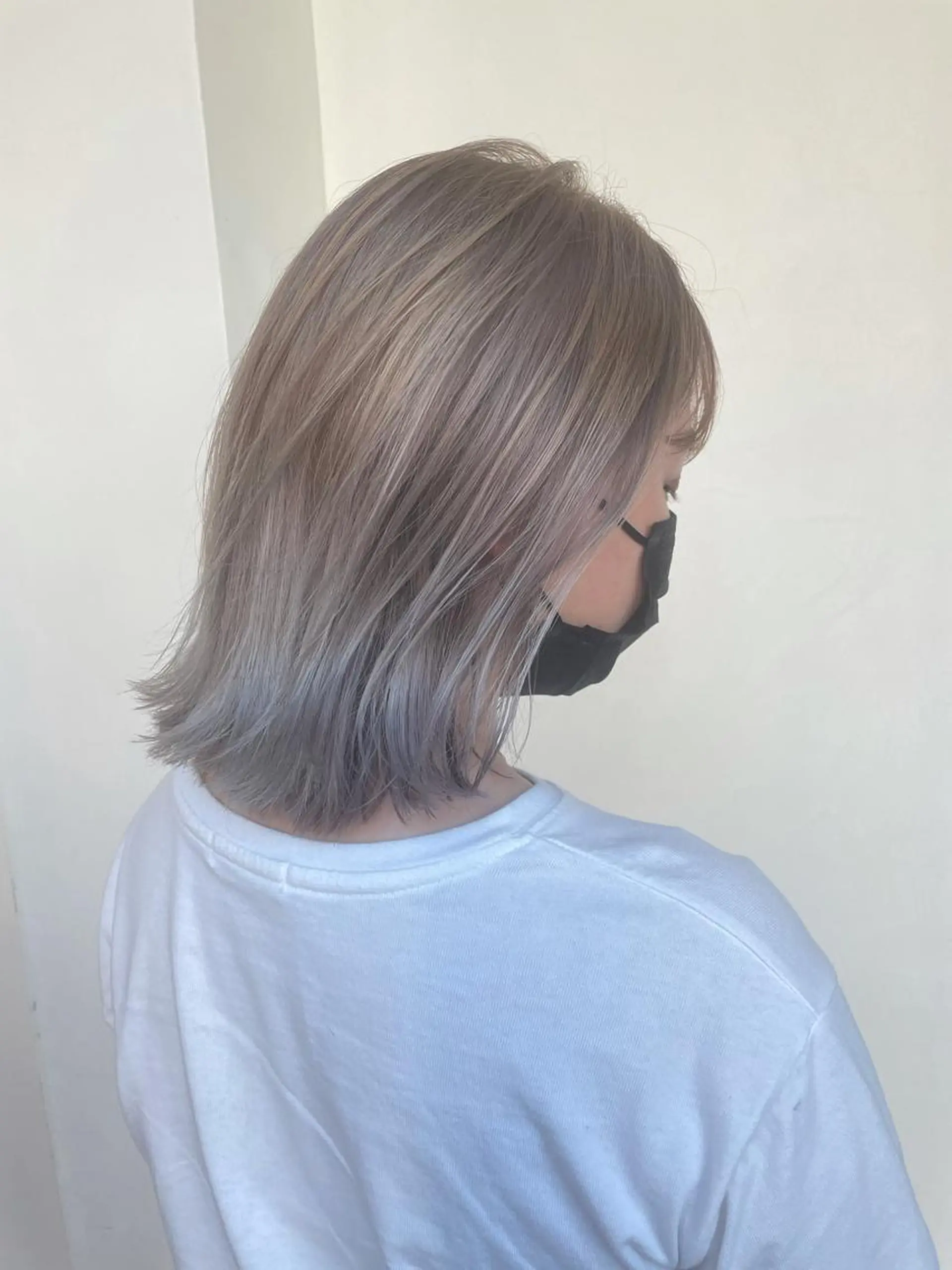 ミディアム カット ヘアカラー トリートメント 柳井 瑠菜のヘアスタイル