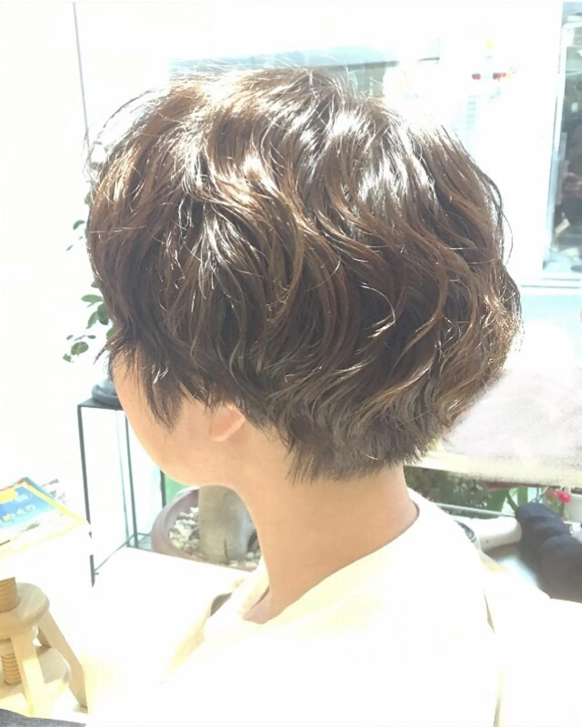 ショート パーマ 安永 涼のヘアスタイル