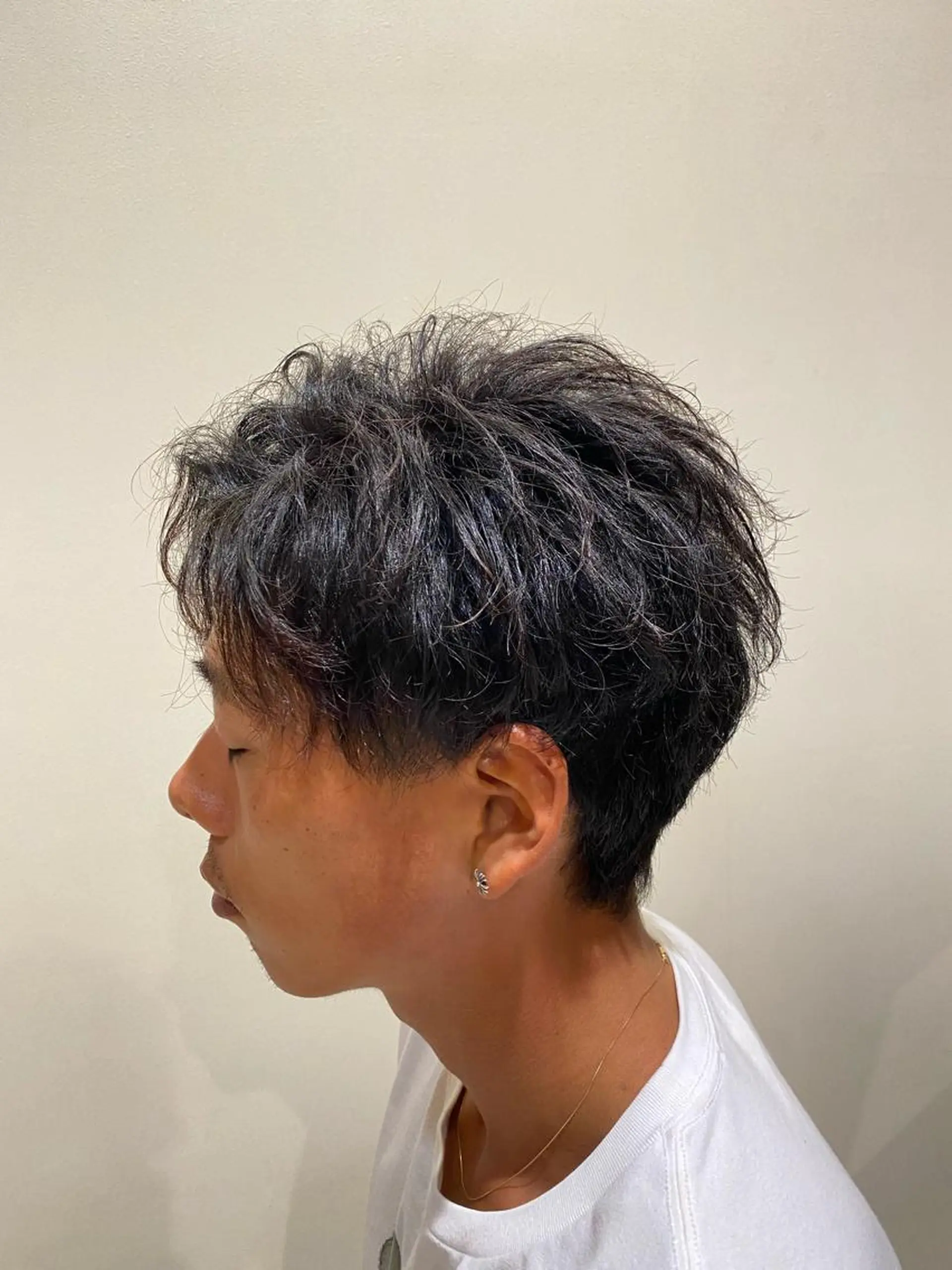 ショート パーマ メンズ センターパート 依田悠人 🌟メンズカット特化のヘアスタイル