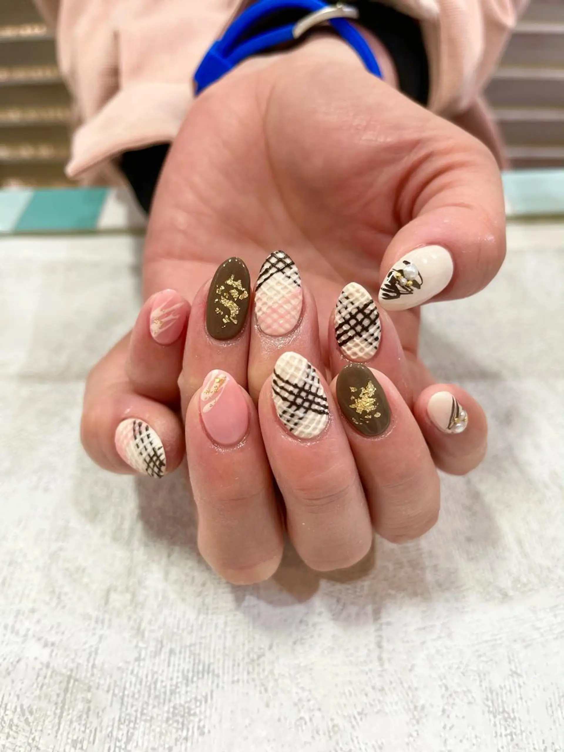 ネイル 高尾 梨花のネイルデザイン