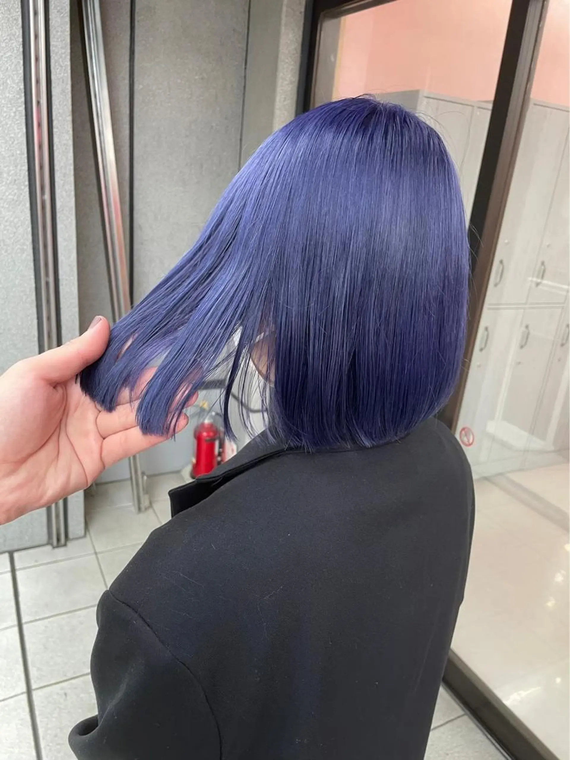 ショート カラー ヘアアレンジ ヘアカラー トリートメント ヘアセット 🩶【推しハイトーン 】yuzu🩶のヘアスタイル