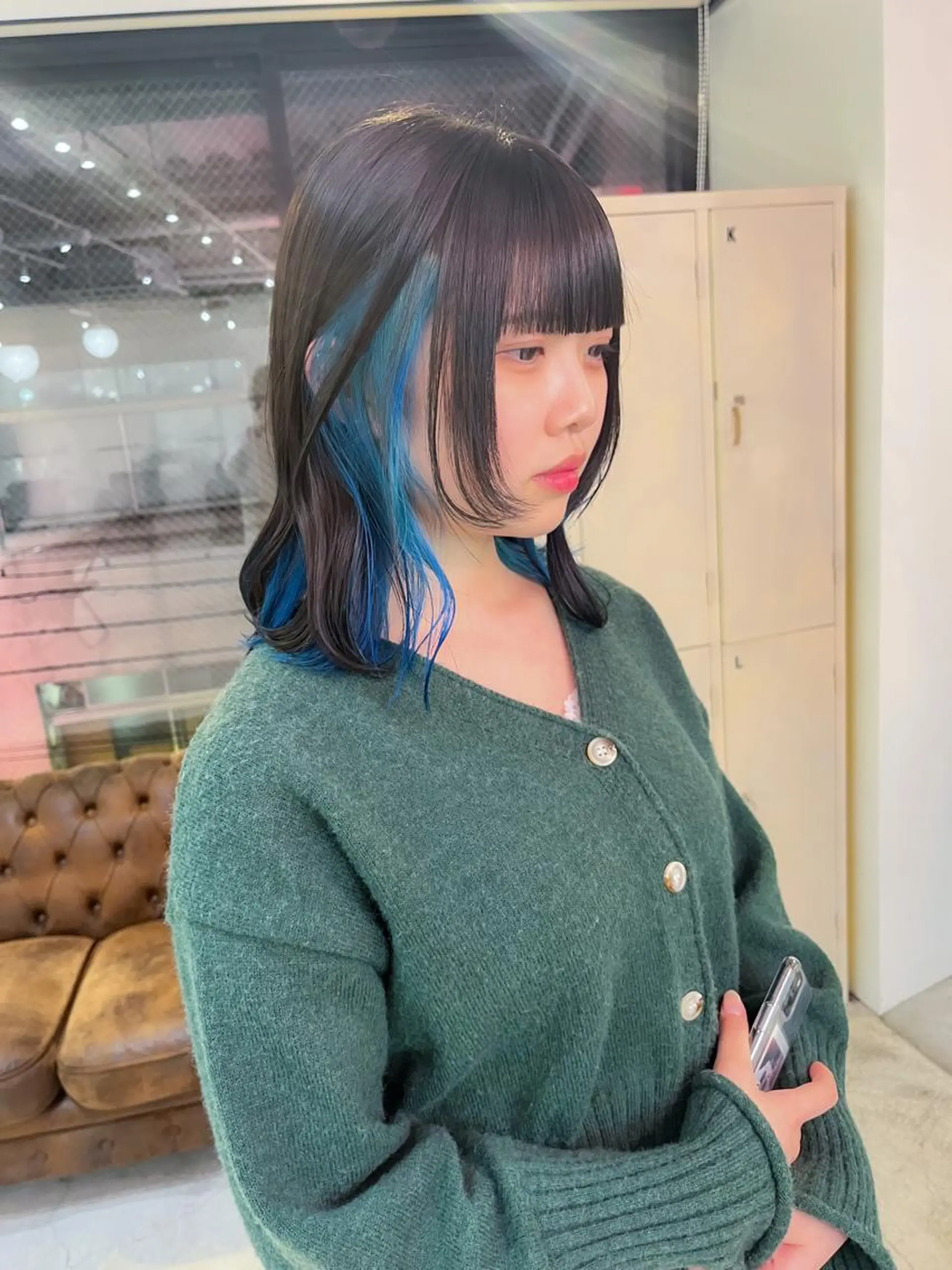 ミディアム カラー ヘアカラー トリートメント ハイトーン/レイヤー ハッシュカット/牧原のヘアスタイル