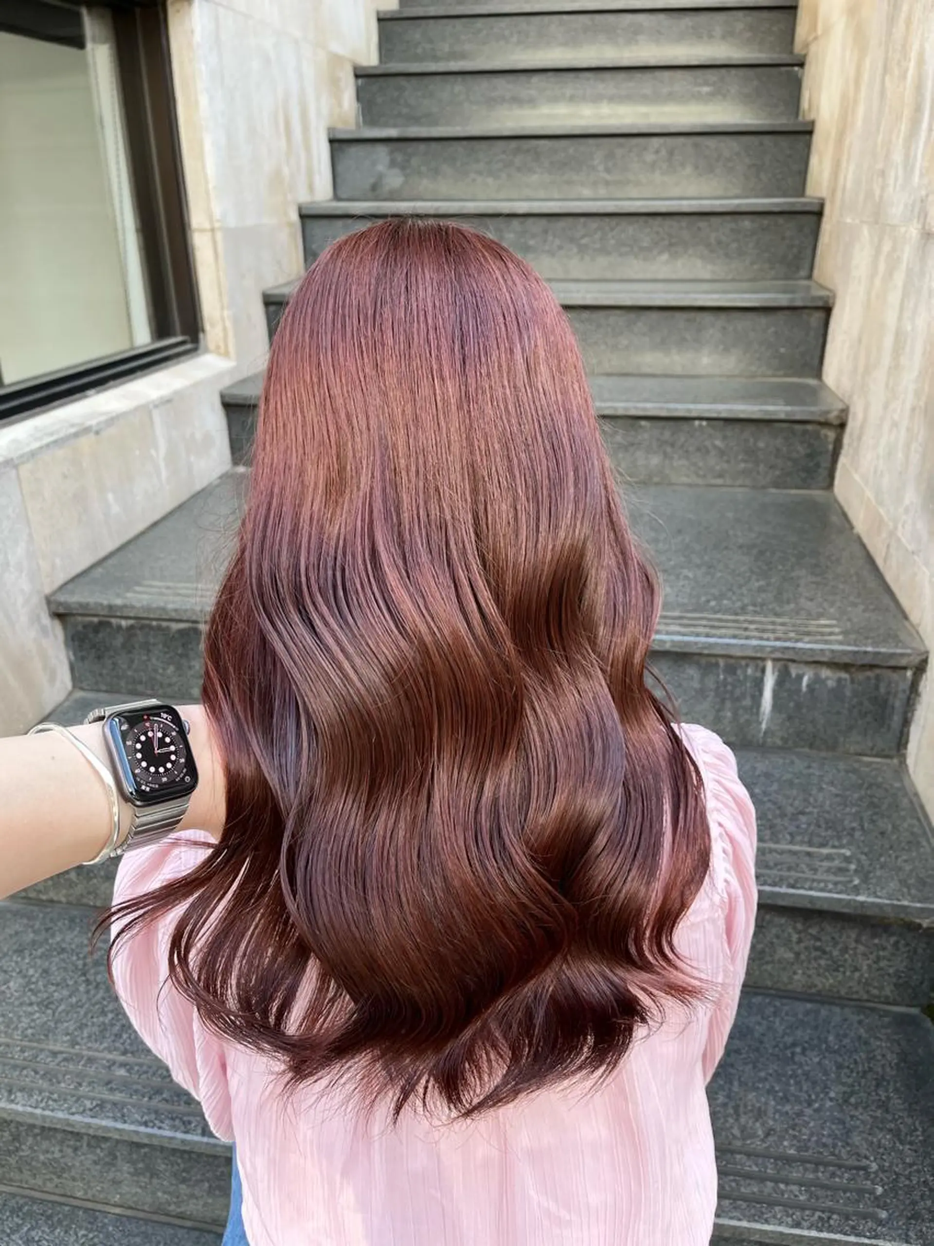 ロング カラー ブリーチ ダブルカラー ハイライトカラー ブリーチなしカラー ハイライト ヘアカラー トリートメント ブリーチなし✨艶髪 カラー𓃲YAGIのヘアスタイル