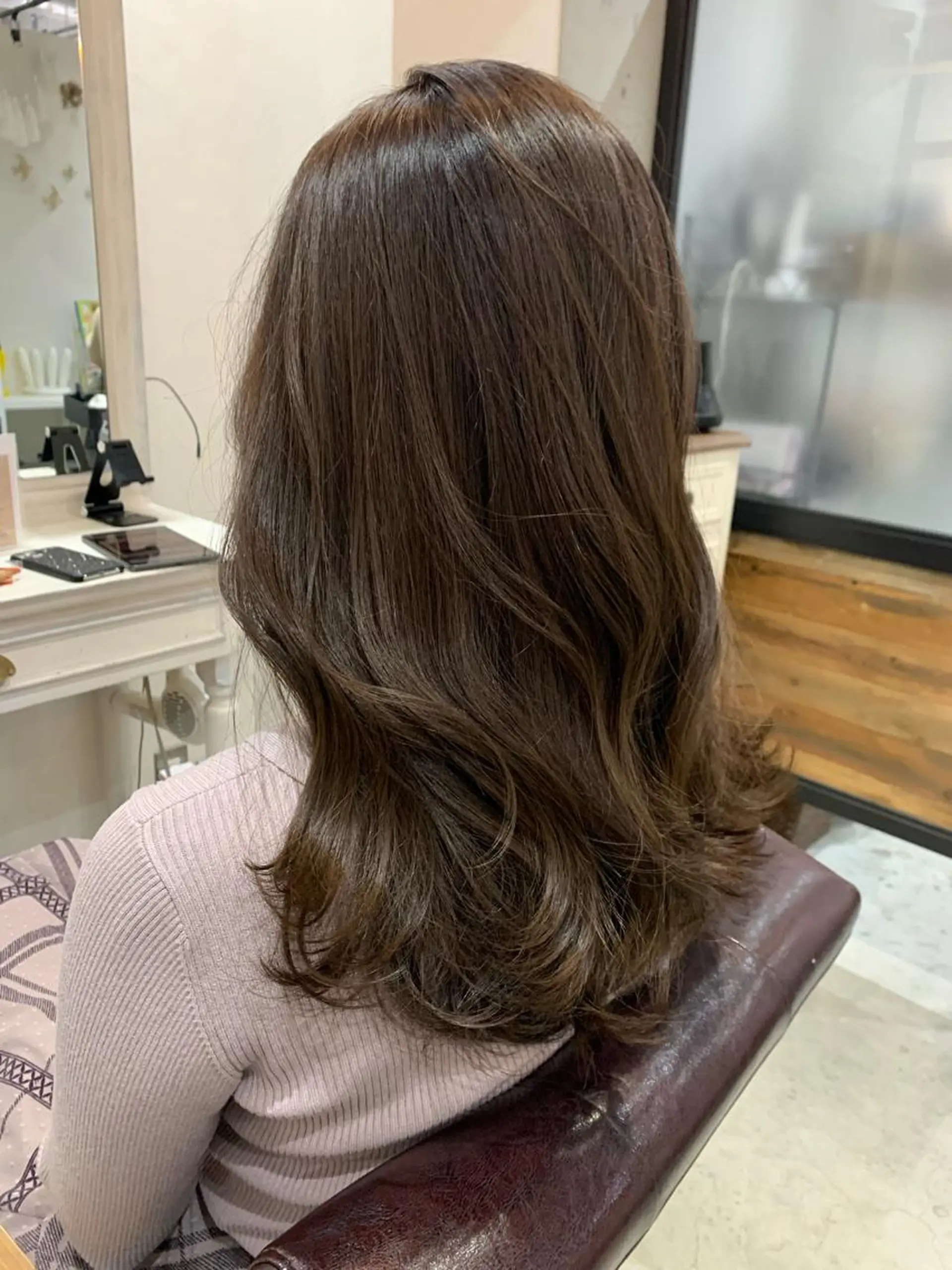 カラー ヘアアレンジ イルミナカラー カット ヘアカラー トリートメント kei/透明感カラー /ベージュ/髪質改善のヘアスタイル