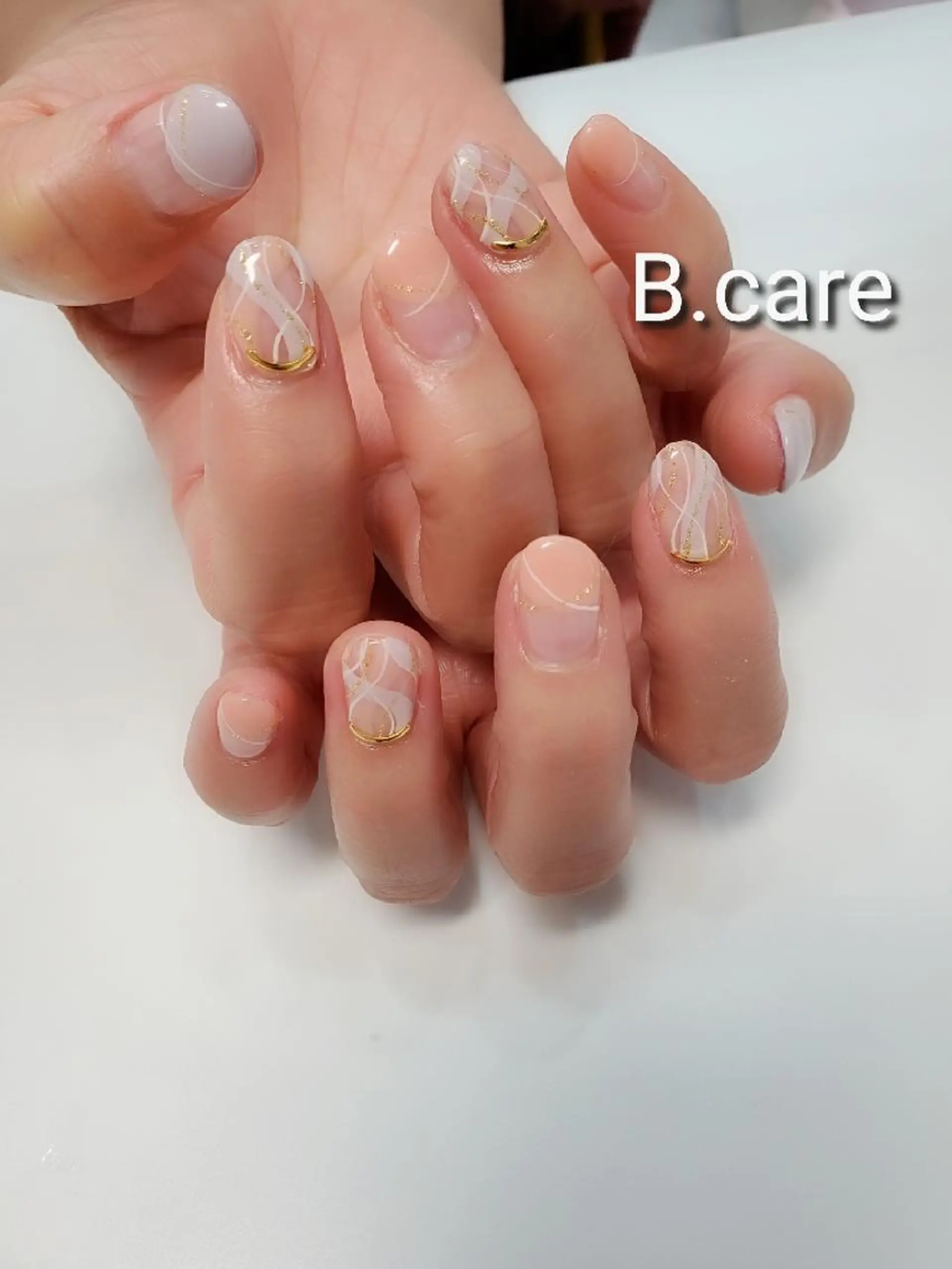 ネイル オフィスネイル B.care自由ヶ丘所属・早坂  のネイルデザイン