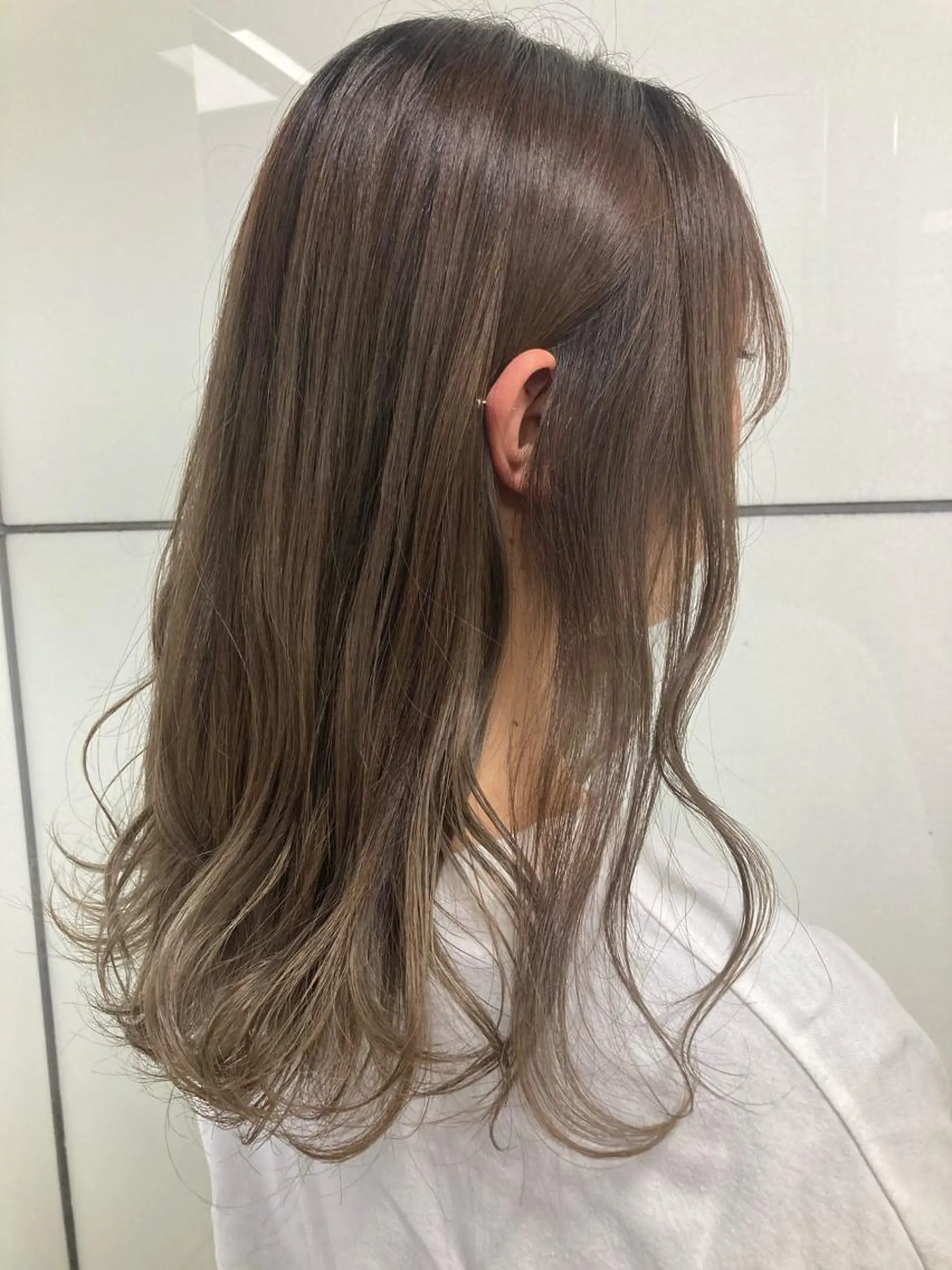 セミロング カラー ヘアカラー 髪質改善/痛ませ ないカラー/西村航大のヘアスタイル