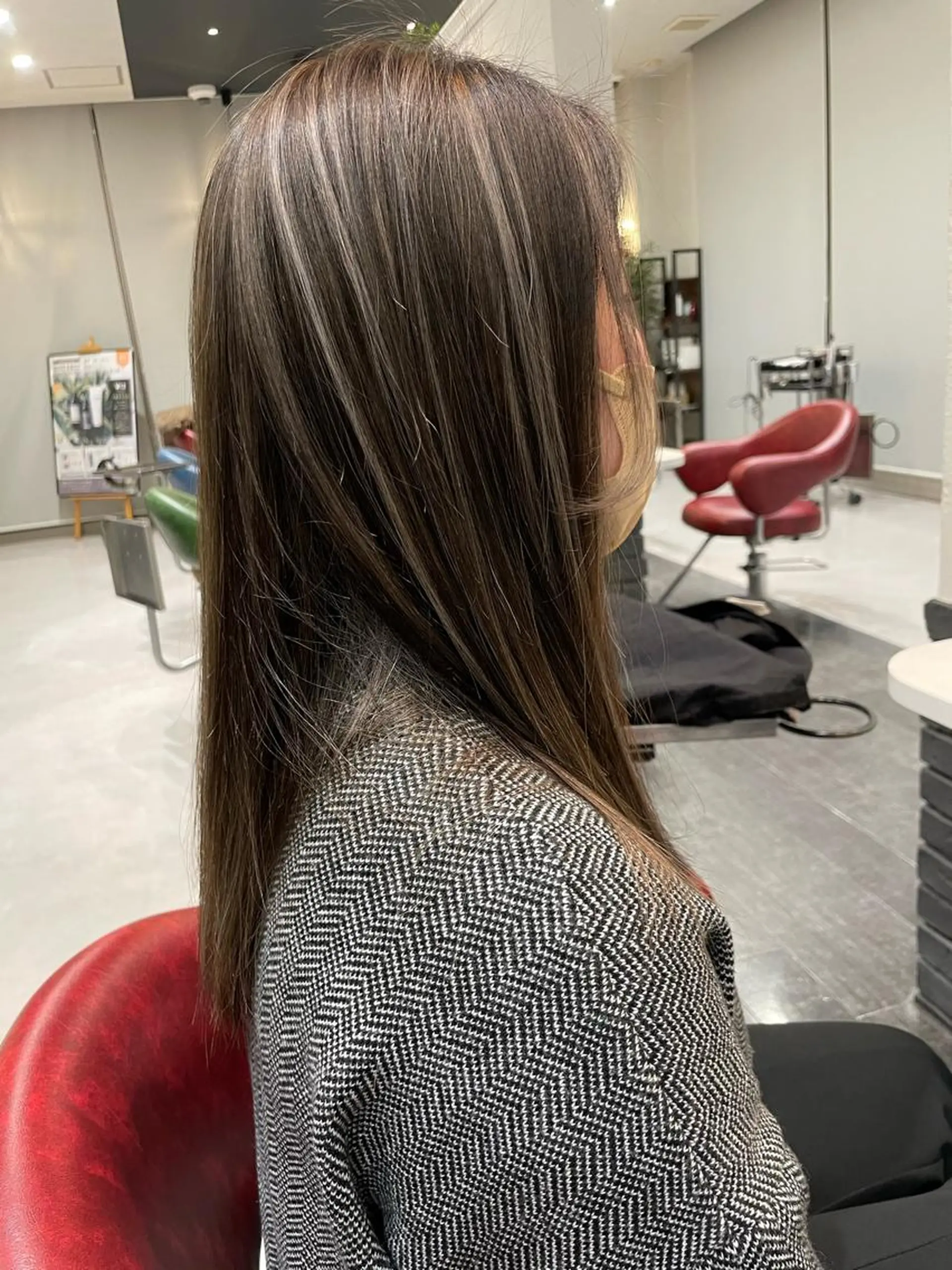 セミロング カラー カット ヘアカラー トリートメント TELAHAIR 副代表　菊池謙のヘアスタイル