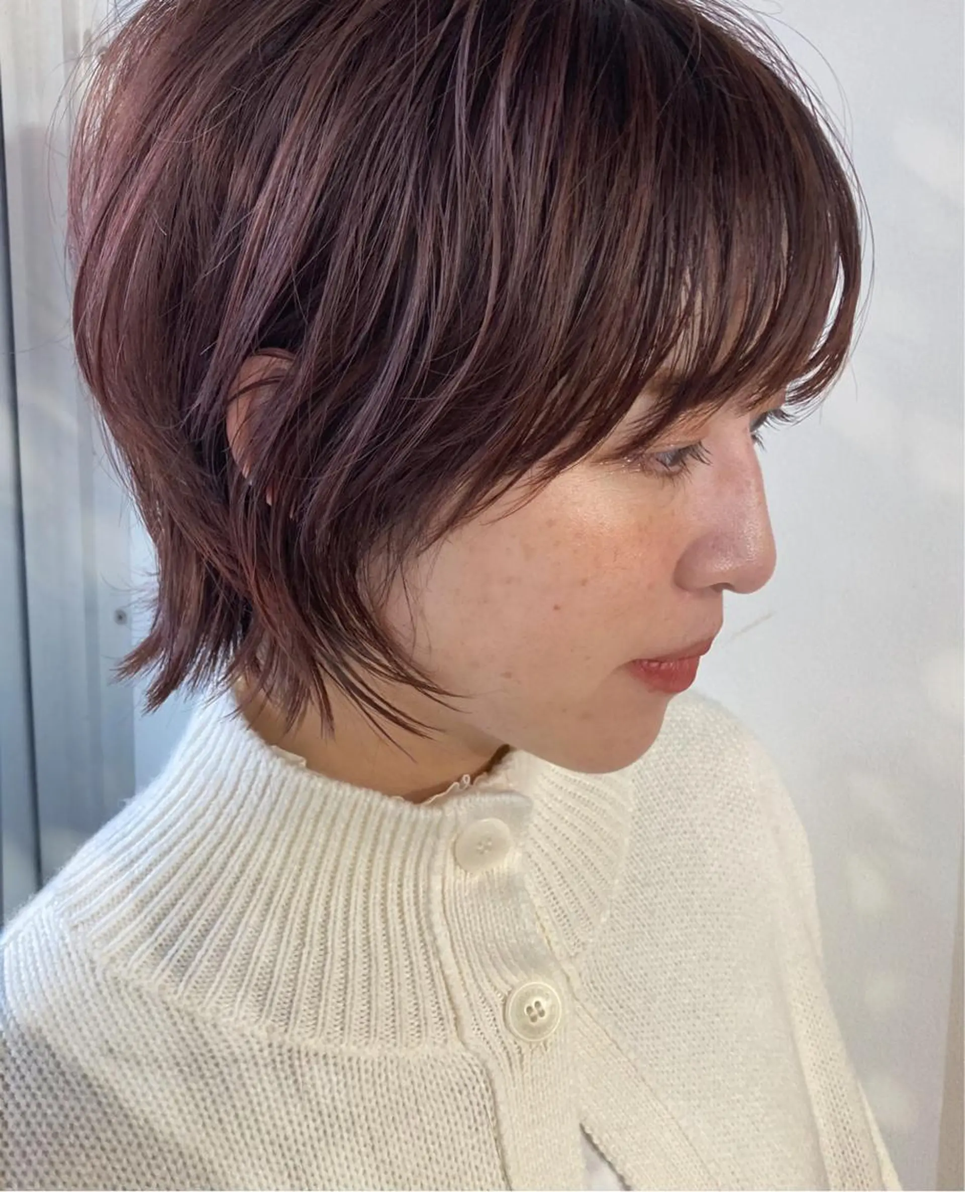 ショート ショートレイヤー レイヤーカット ショートヘア ウルフカット roka ノゾミのヘアスタイル