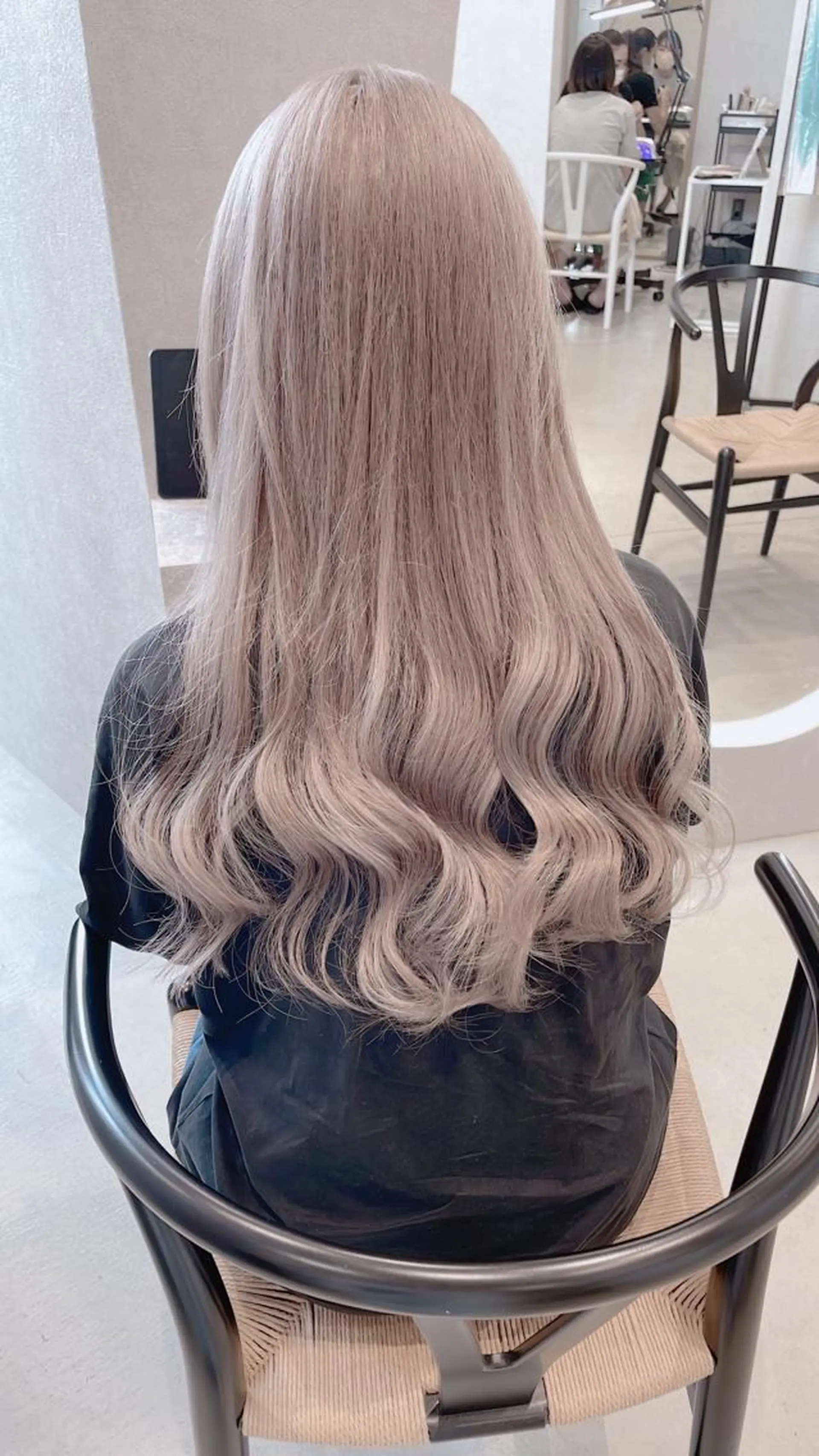 セミロング カラー ベージュカラー ブリーチ ホワイトベージュ エクステ 艶髪/モテヘア🎀 MIHOのヘアスタイル