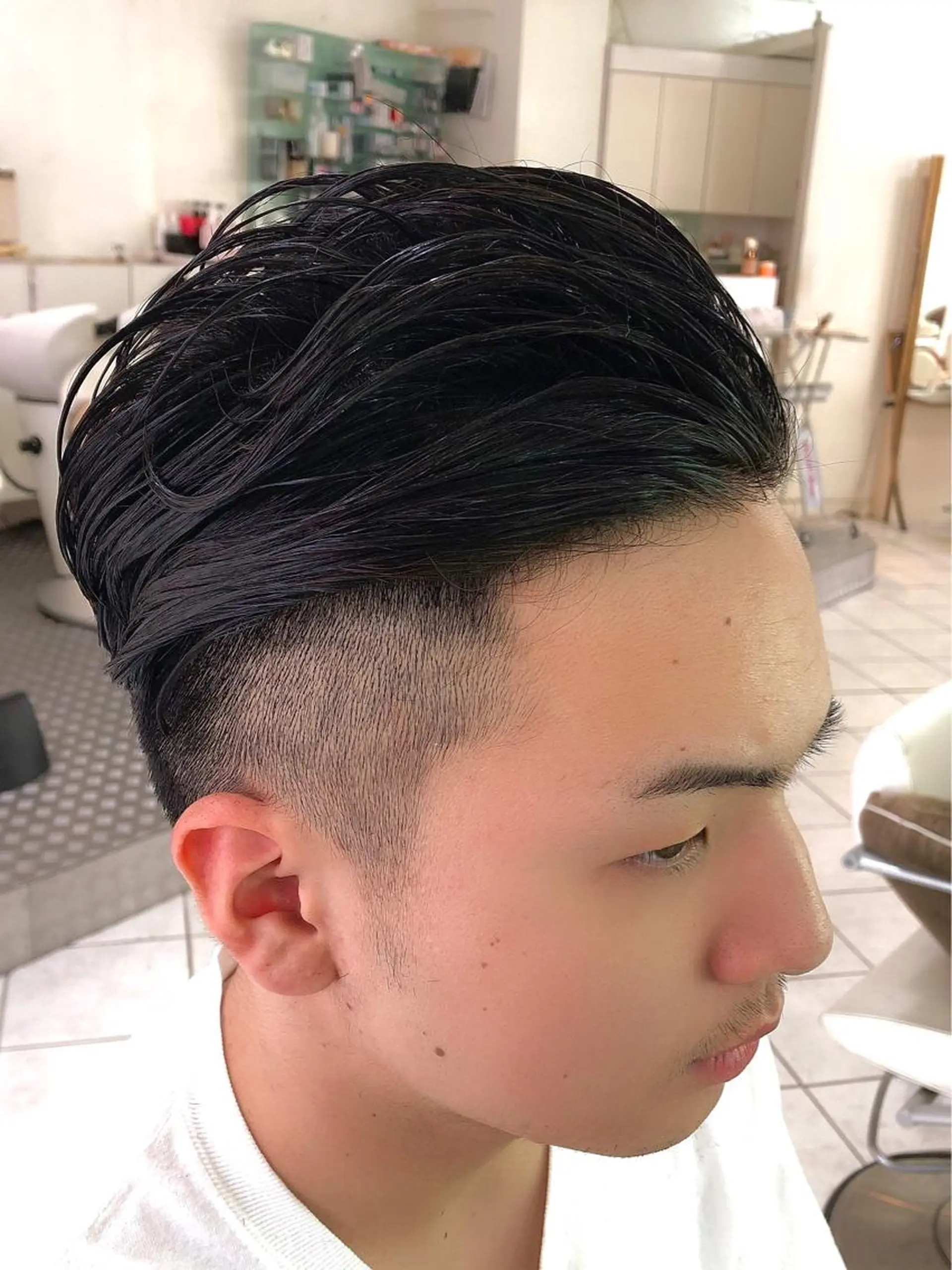 ショート パーマ メンズ 保住 亮太のヘアスタイル