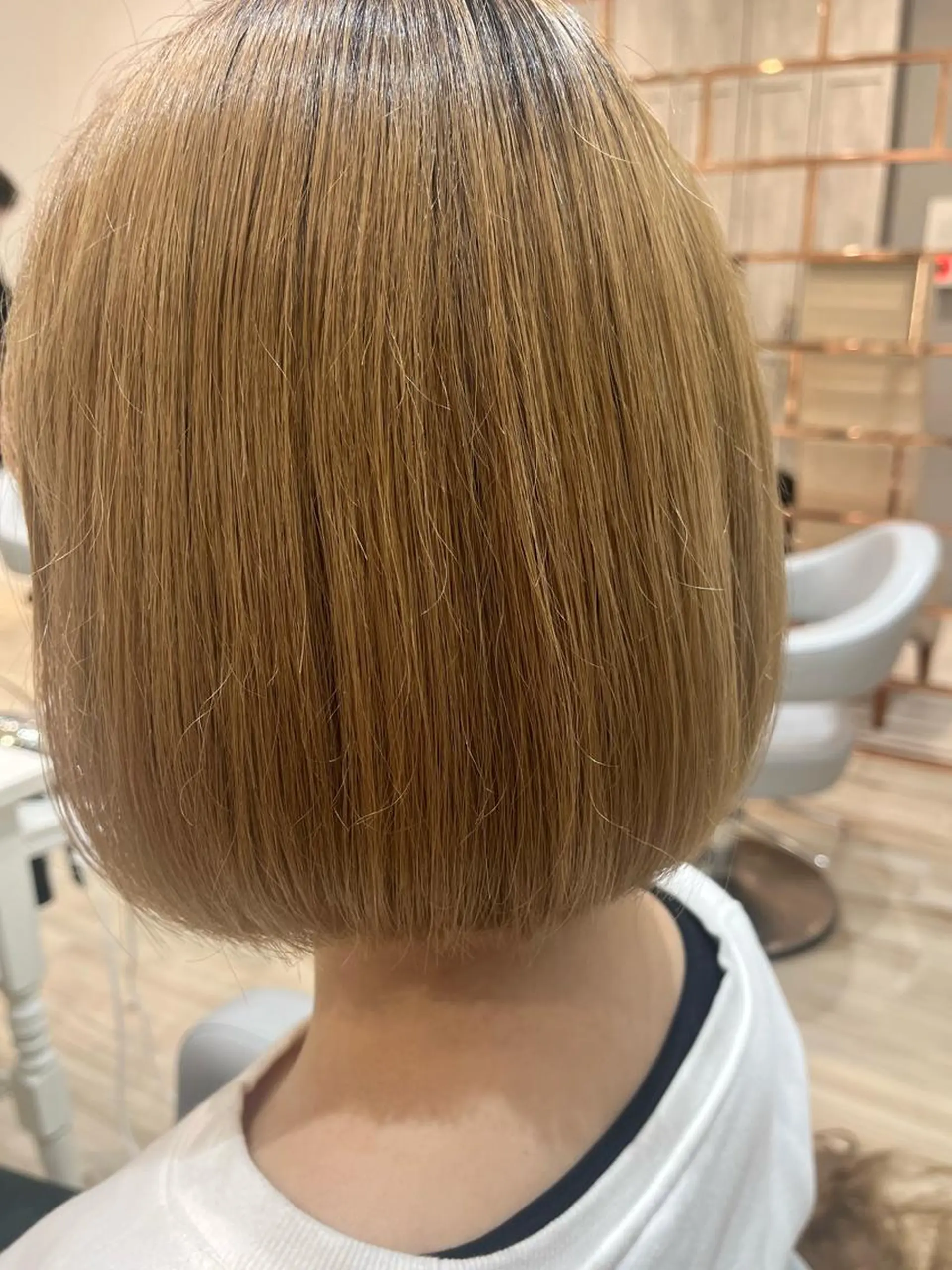 ミディアム カラー ボブ カット トリートメント レイヤー/顔まわり 透明感カラー柳澤優名のヘアスタイル