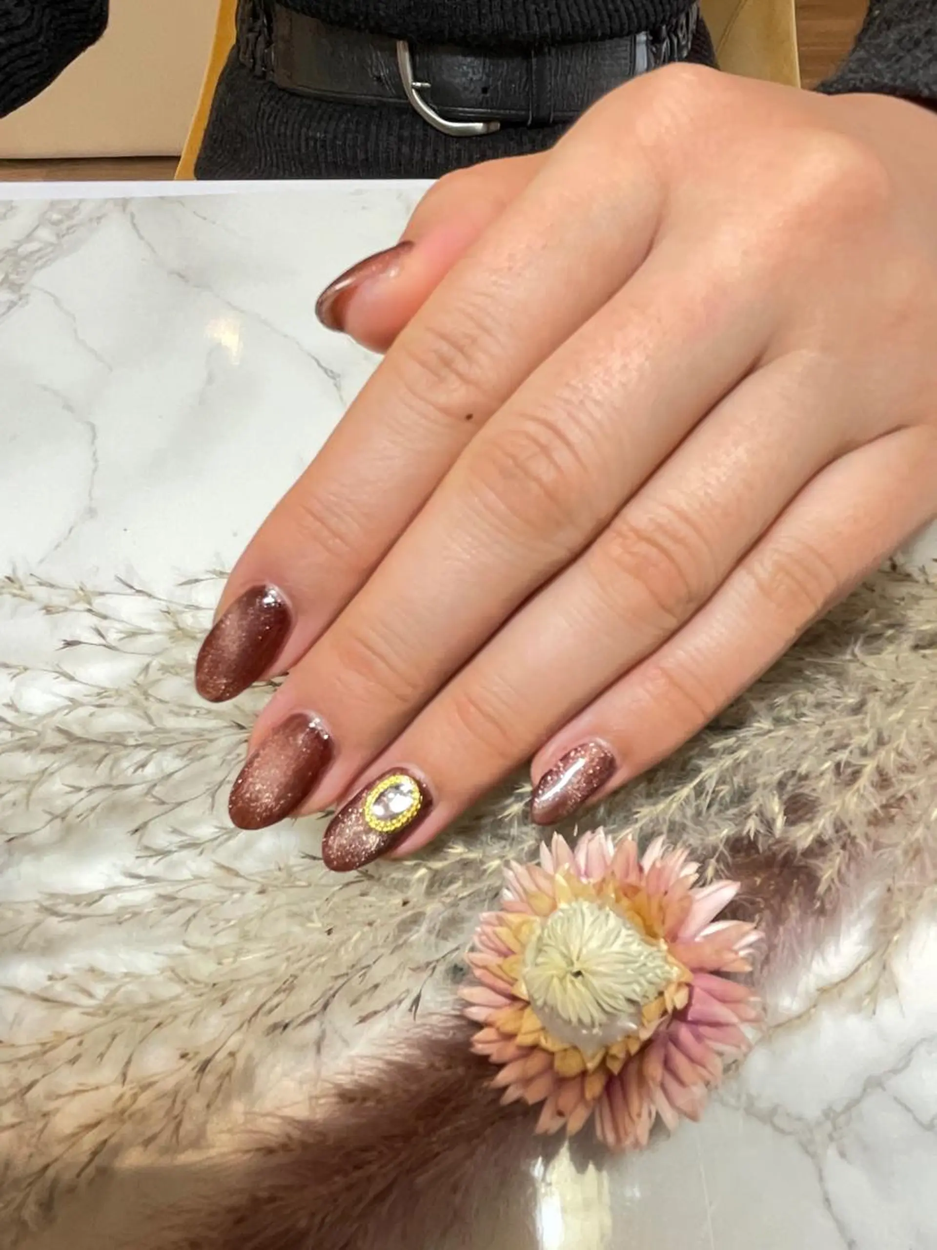 ネイル マグネットネイル SINCERELY シンシアリー🌈のネイルデザイン