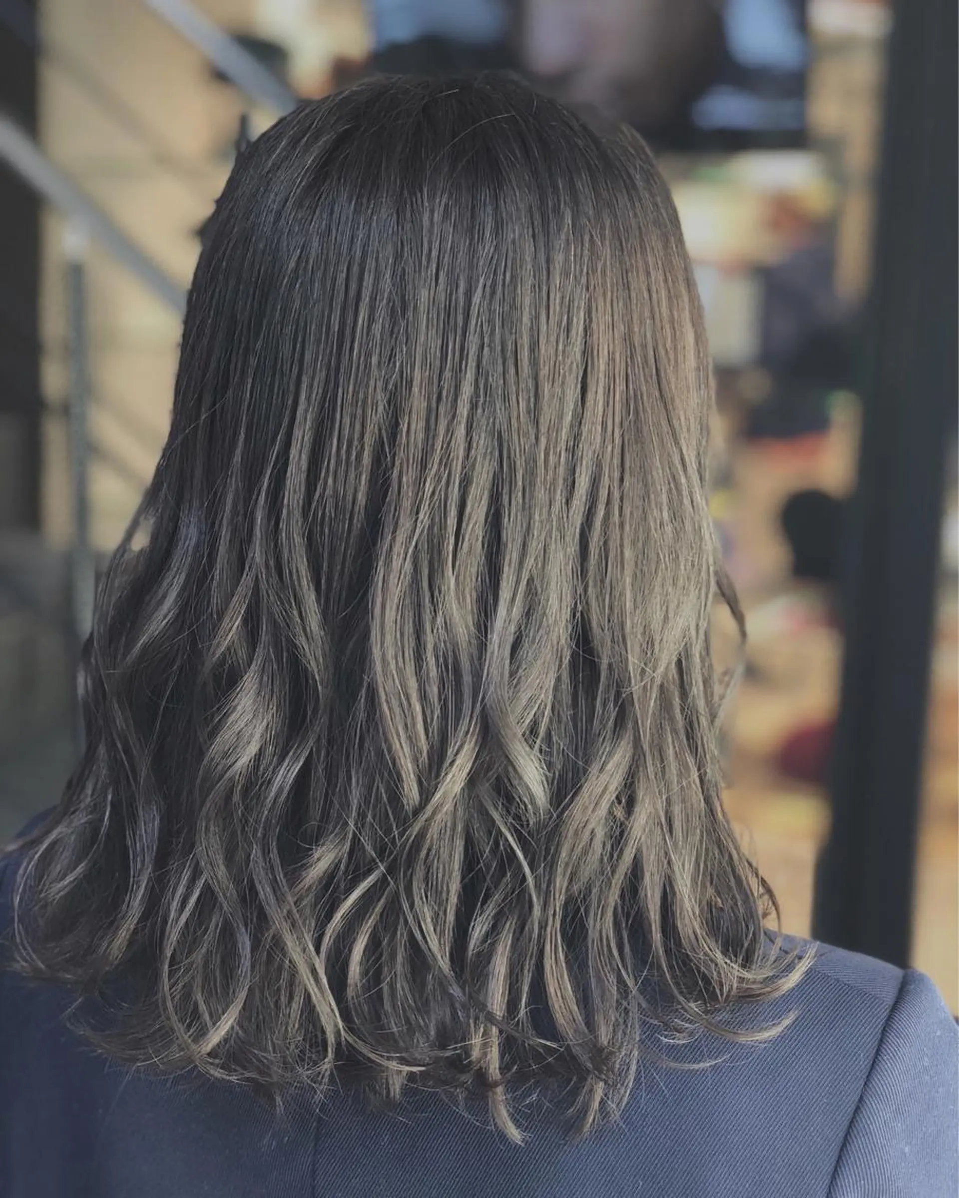 ミディアム カラー アッシュ ベージュカラー カット ヘアカラー トリートメント ✨髪質改善縮毛矯正✨ 宇田川修平のエステ・リラクイメージ