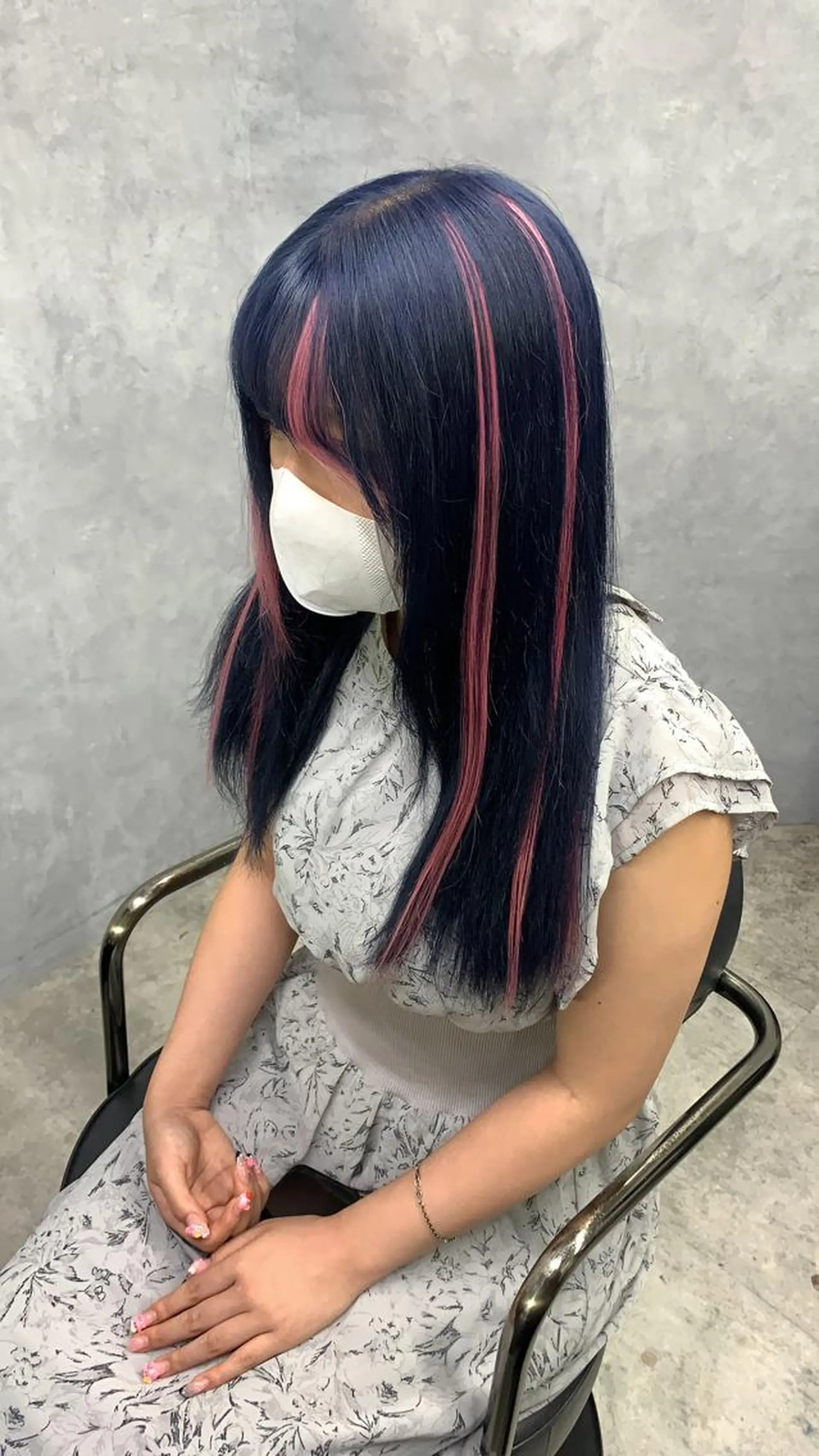 ロング L STUDIO心斎橋店所属・派手髪支持率No1 Eisukeのヘアスタイル