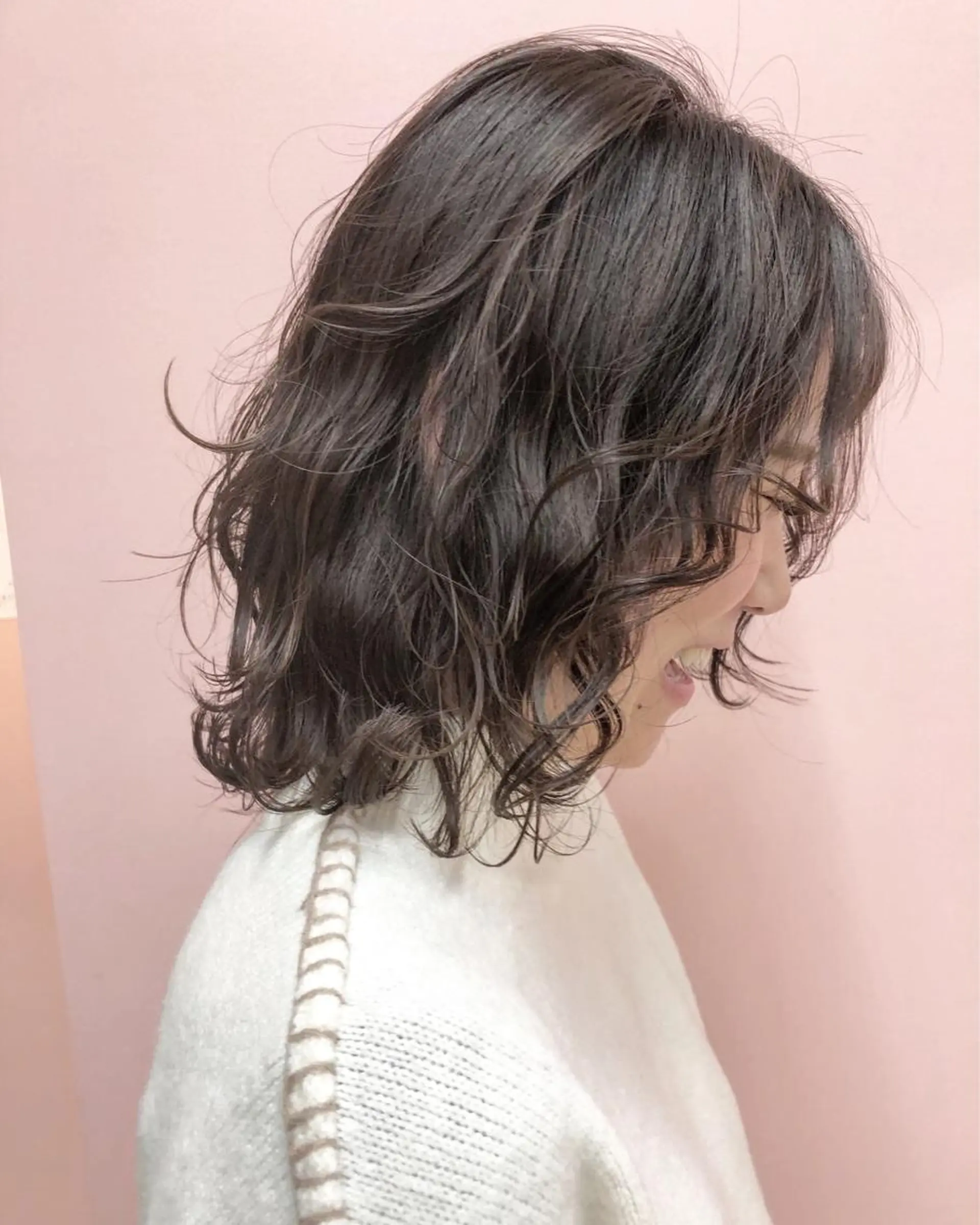 ミディアム REVE所属・TAKU 美容師のヘアスタイル