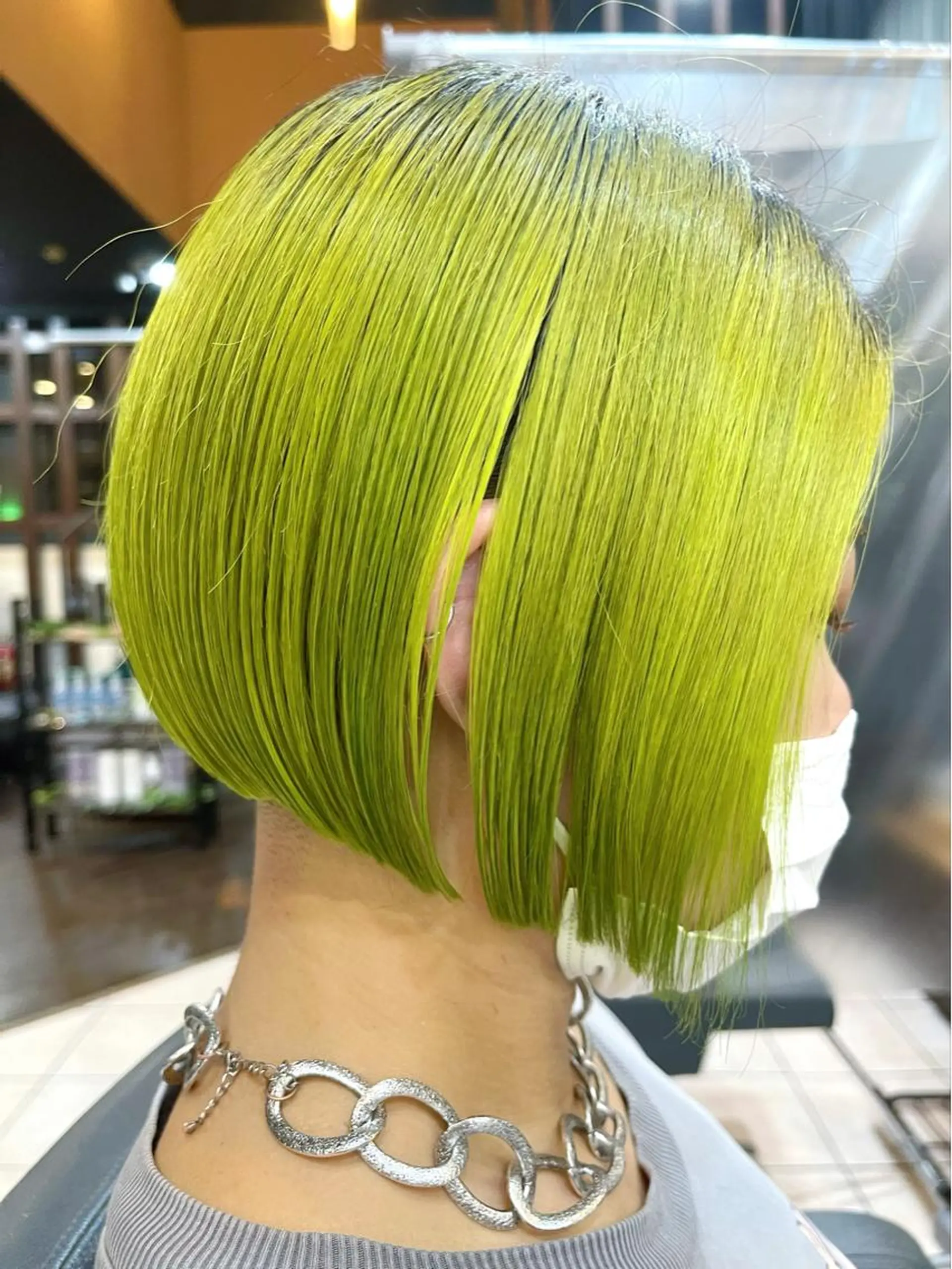 ミディアム 切りっぱなしボブ ボブ カット ヘアカラー トリートメント Zina天王寺 CHIAKIのヘアスタイル