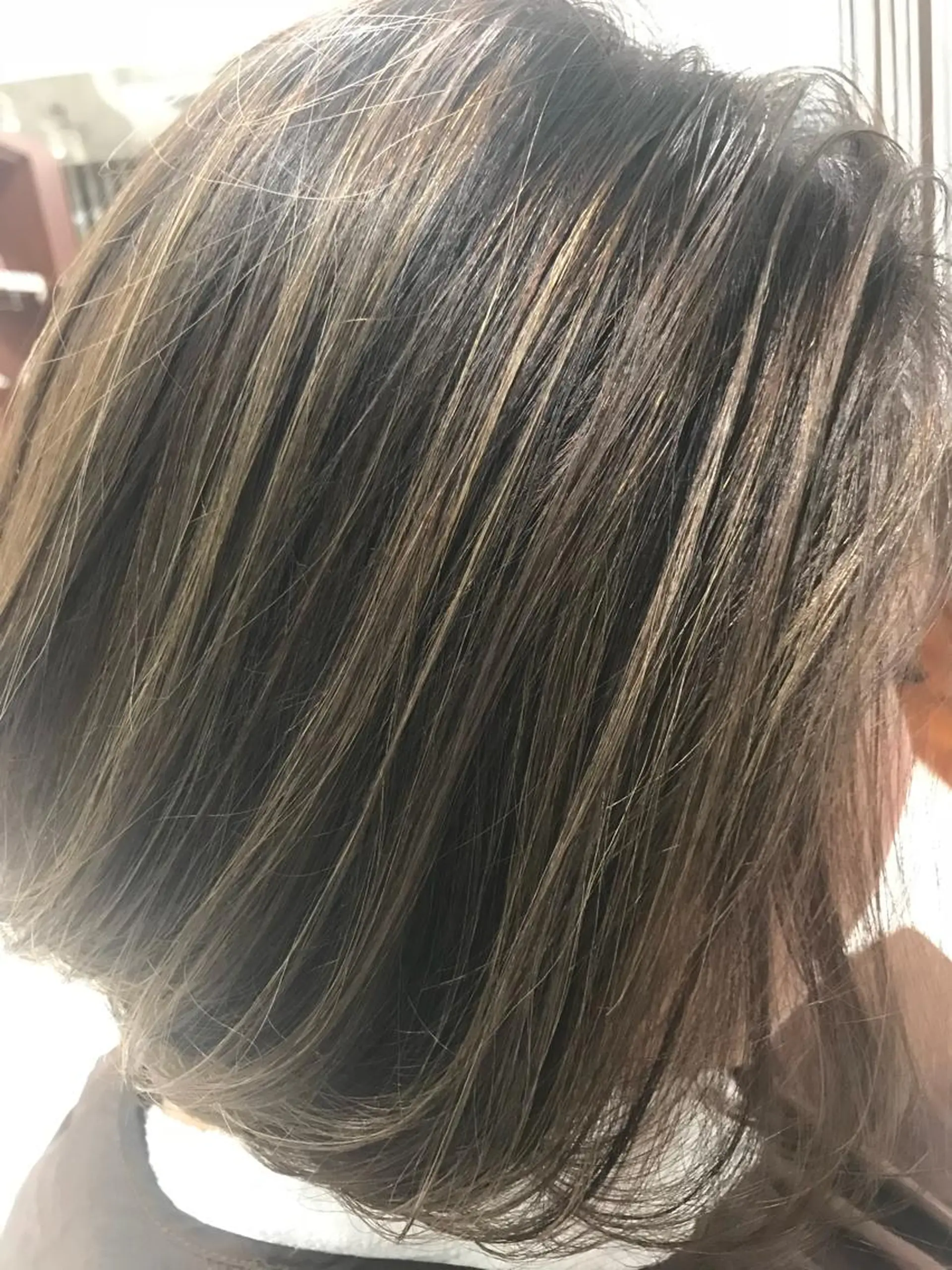 ミディアム カラー ハイライトカラー ハイライト EARTH 志木店のヘアスタイル