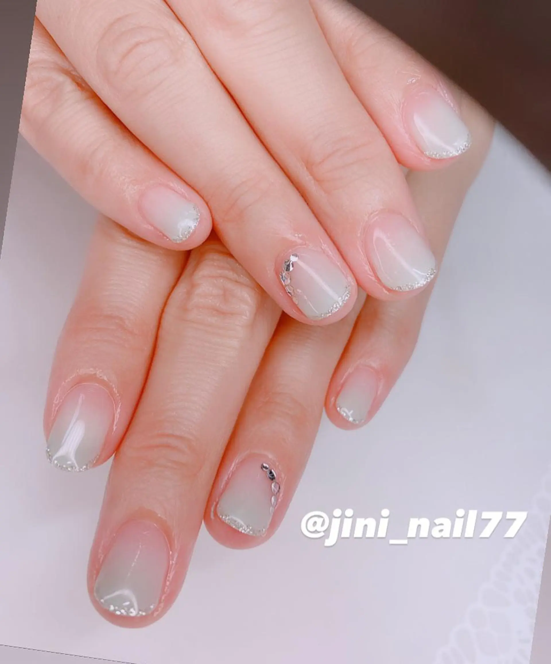 ネイル ハンドネイル JINI NAIL所属・ジニ ネイルのネイルデザイン