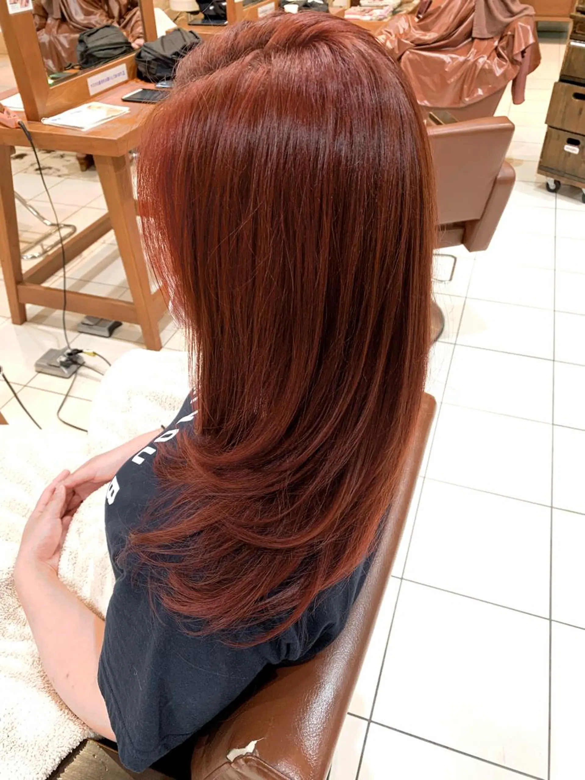 ミディアム オレンジブラウン レイヤーカット 川崎レイヤーカット /江口真正のヘアスタイル