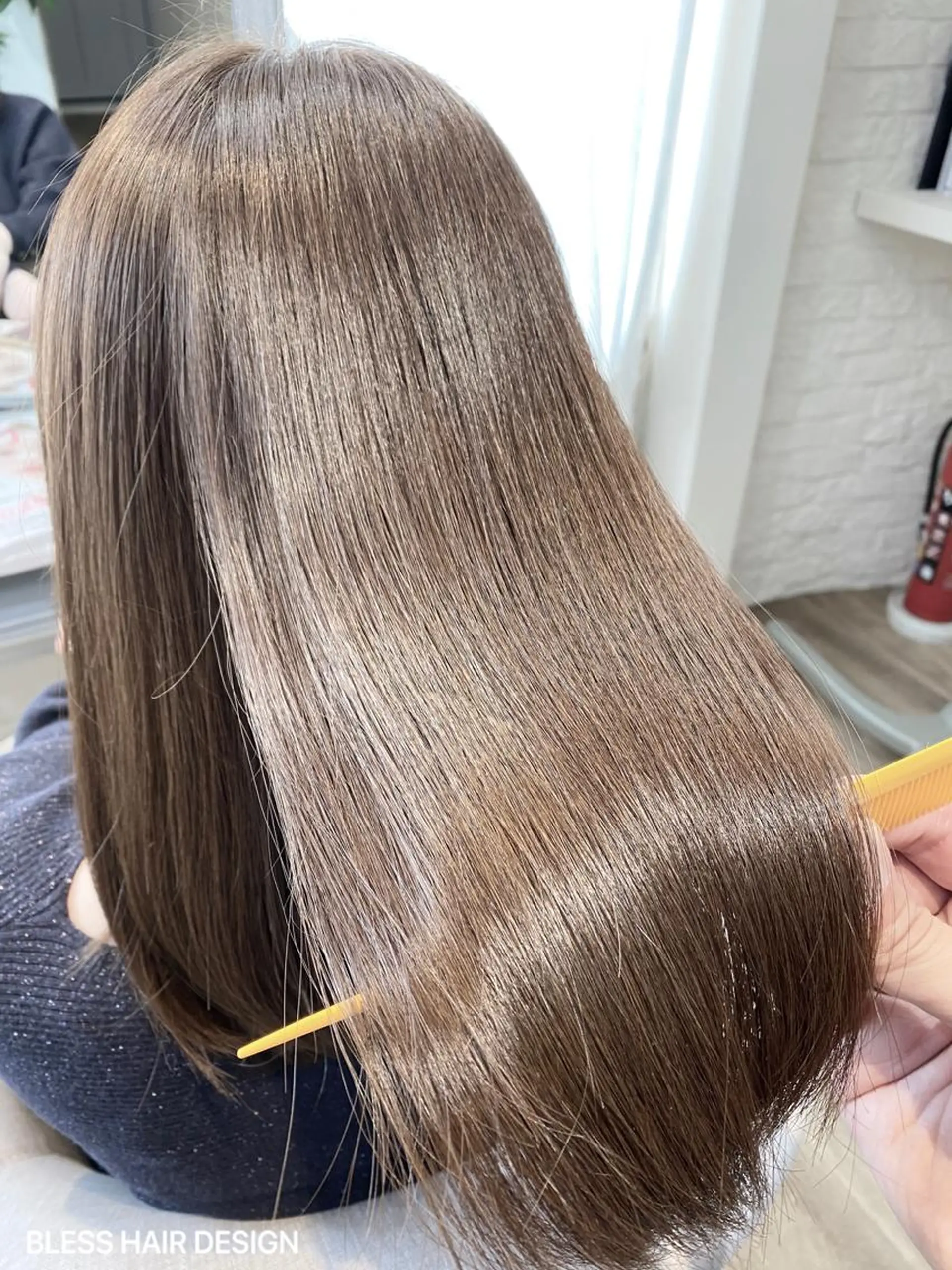 ミディアム カラー アッシュ アッシュグレー BLESS HAIR DESIGN所属・田口 信雄のヘアスタイル