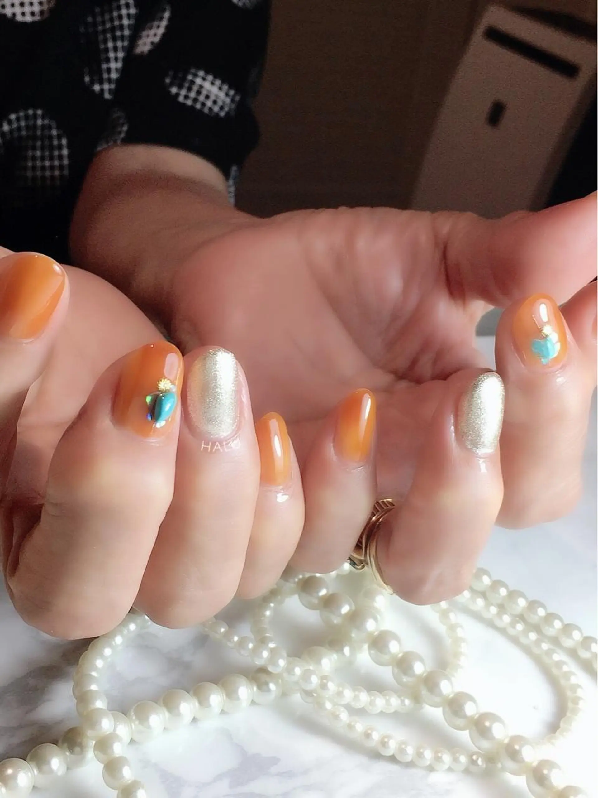 ネイル オレンジ HALU ハルのネイルデザイン