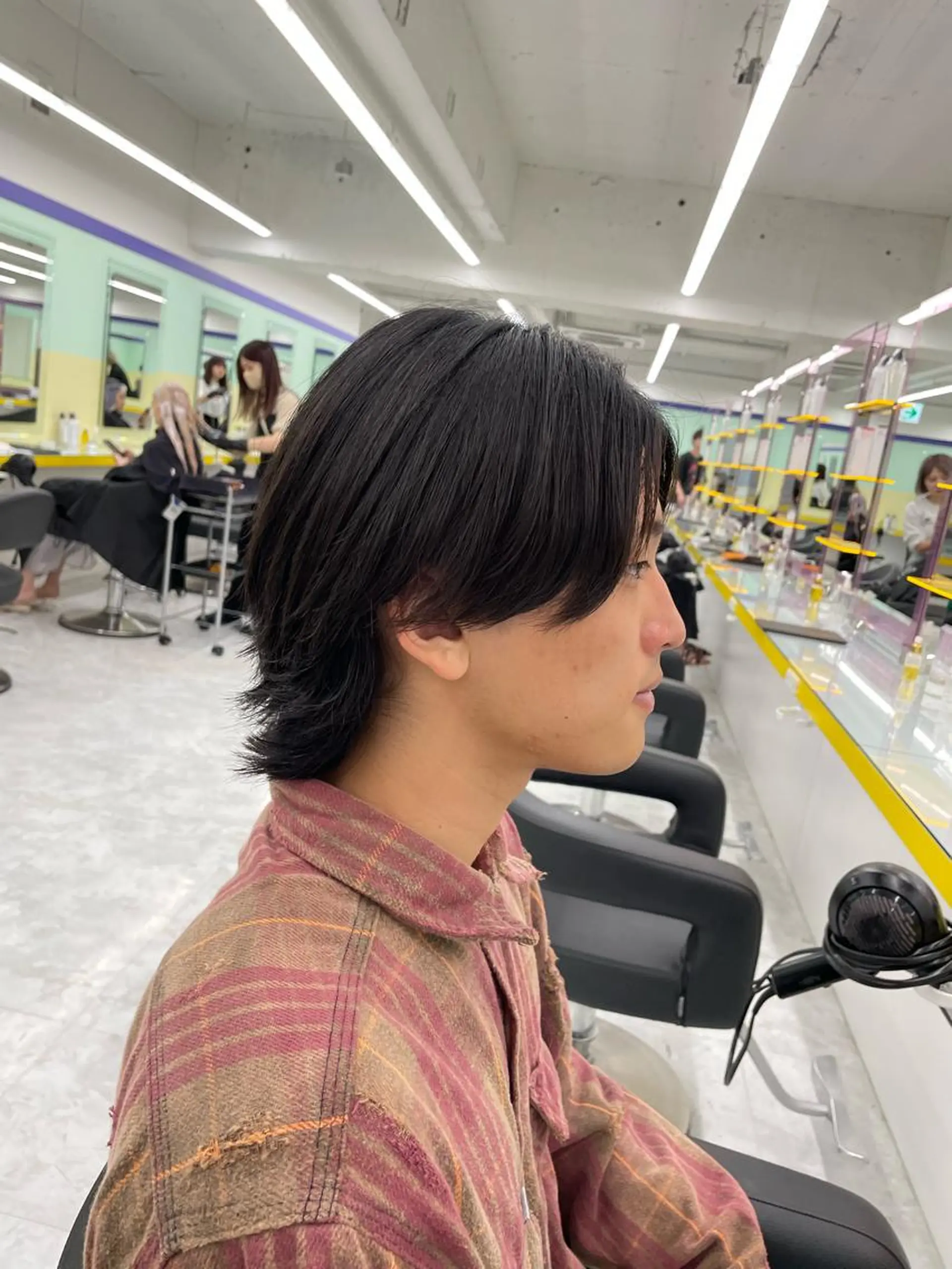 セミロング ヘアアレンジ メンズ 顔まわりカット の達人のヘアスタイル