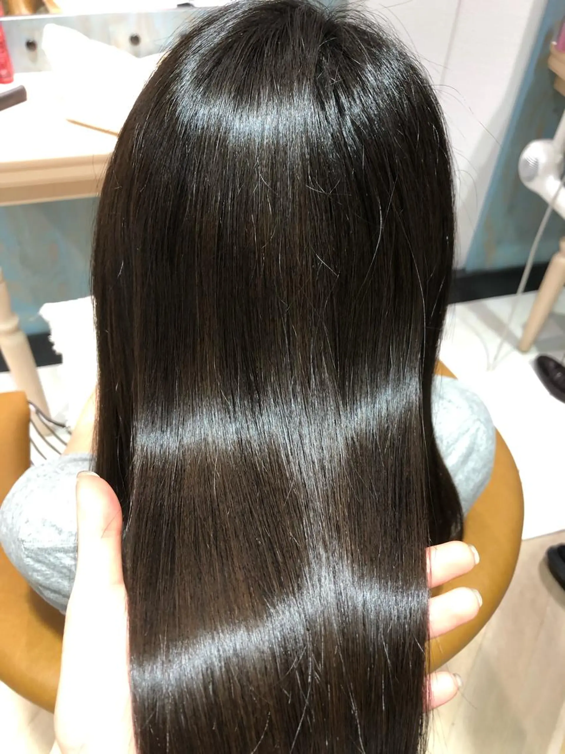 ミディアム トリートメント 代表山口ひな 髪質改善のプロのヘアスタイル