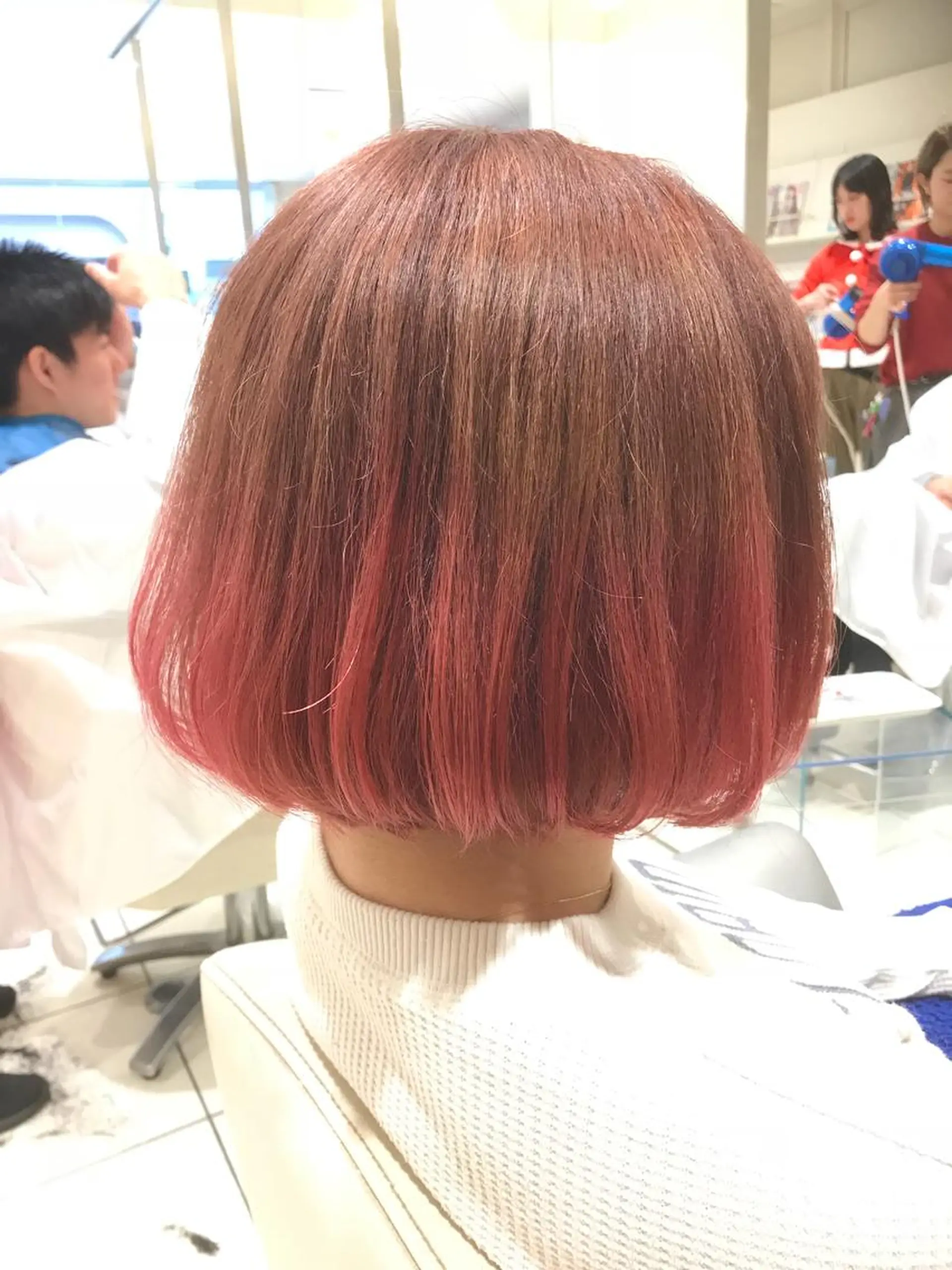 ショート カラー パーマ ヘアアレンジ メンズ キッズ ネイル マツエク・マツパ グラデーションカラー ピンクカラー カラーマツエク グラデーション ピンク MODEK's西宮店 マネージャー神道有基のヘアスタイル