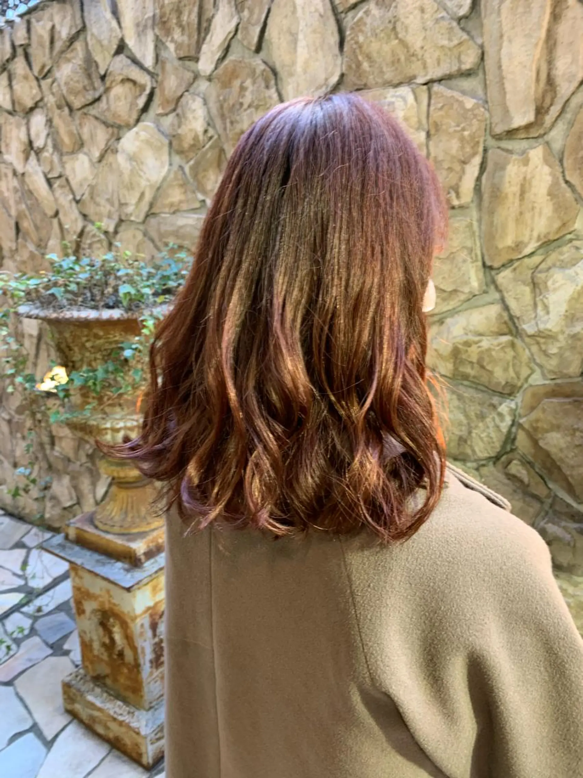 セミロング カラー ササ　ユウキ/パーマ 縮毛矯正/髪質改善のヘアスタイル