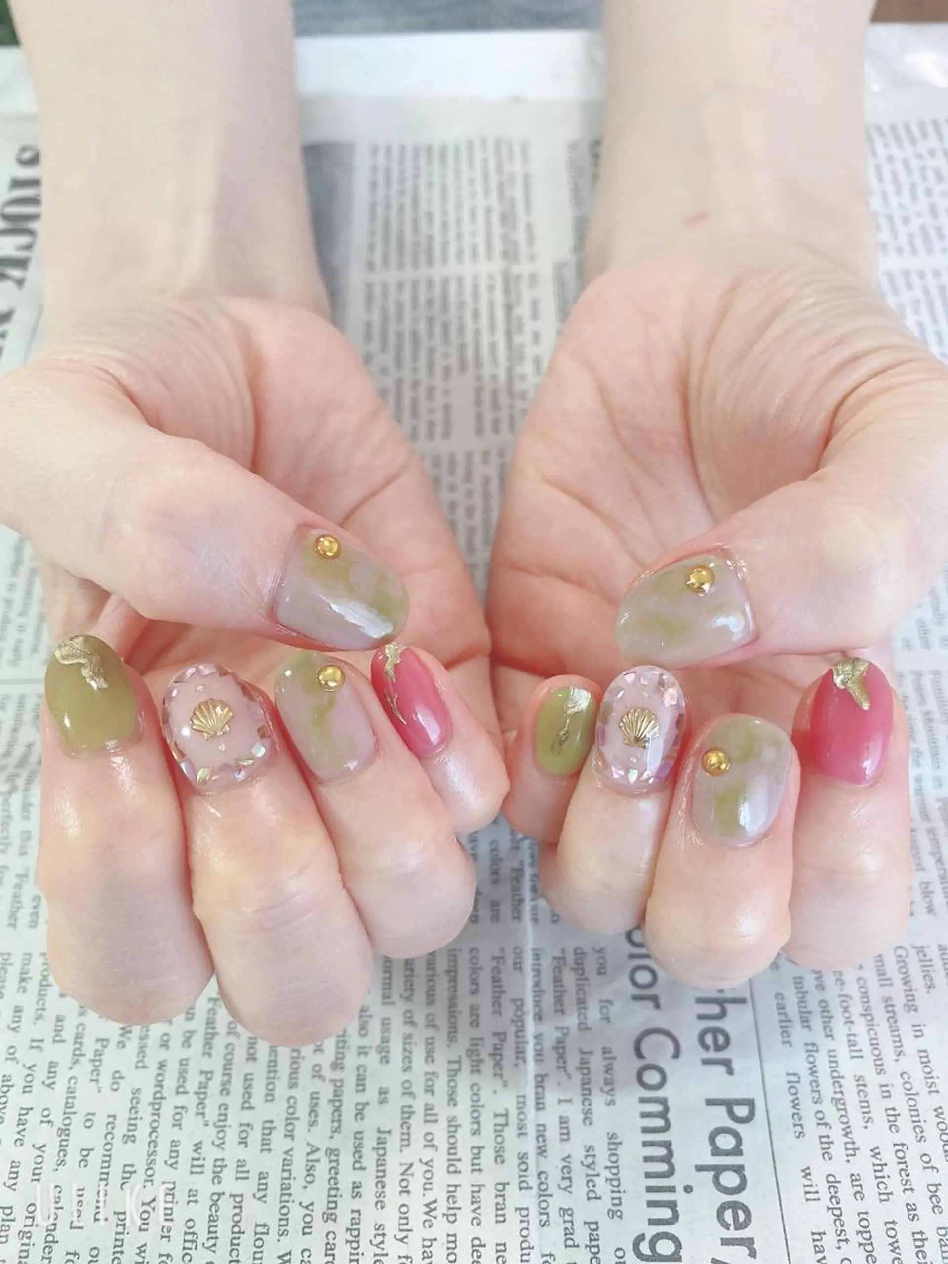 ネイル ハンドネイル ハンドケア 森山 舞のネイルデザイン