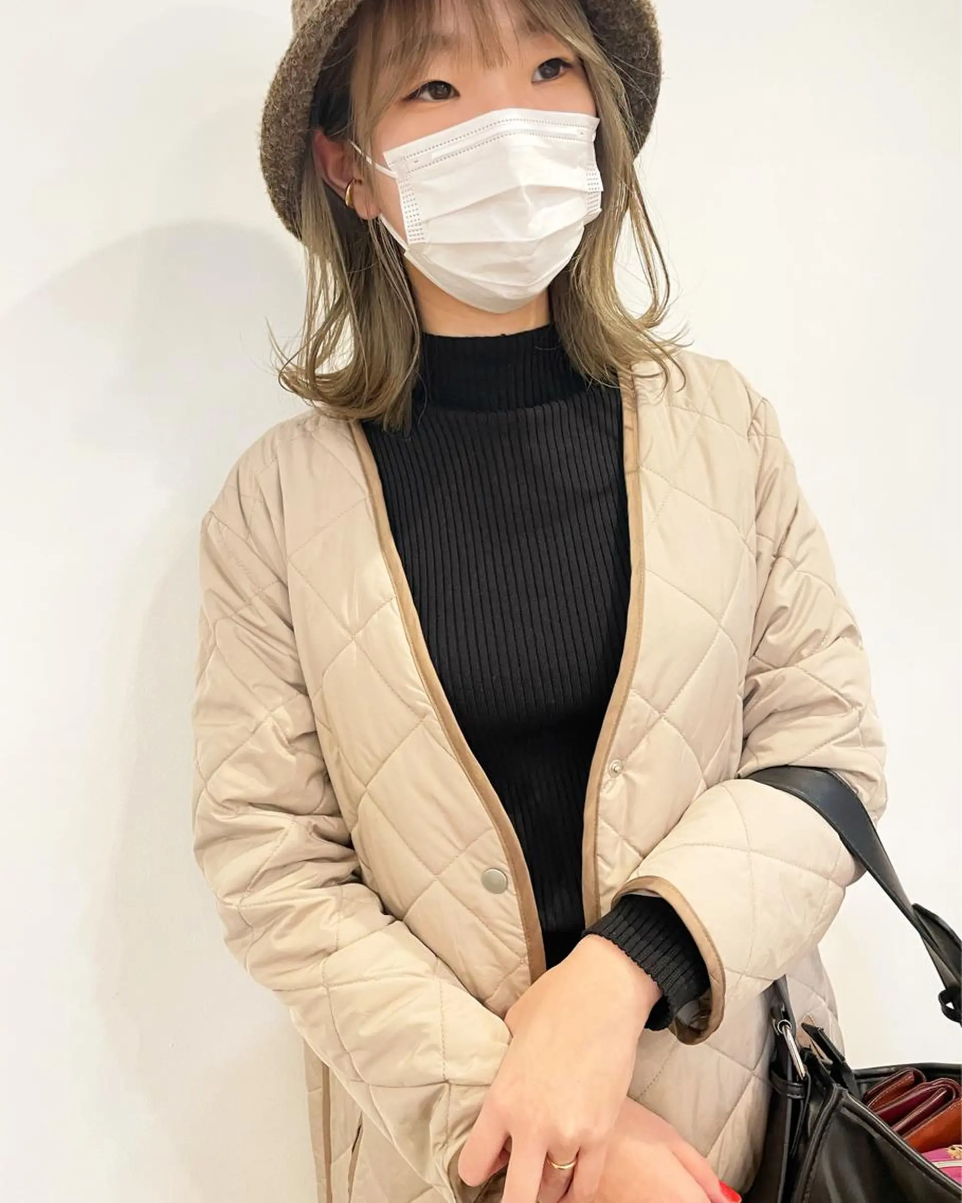 ミディアム カラー 佐藤 永夏のヘアスタイル