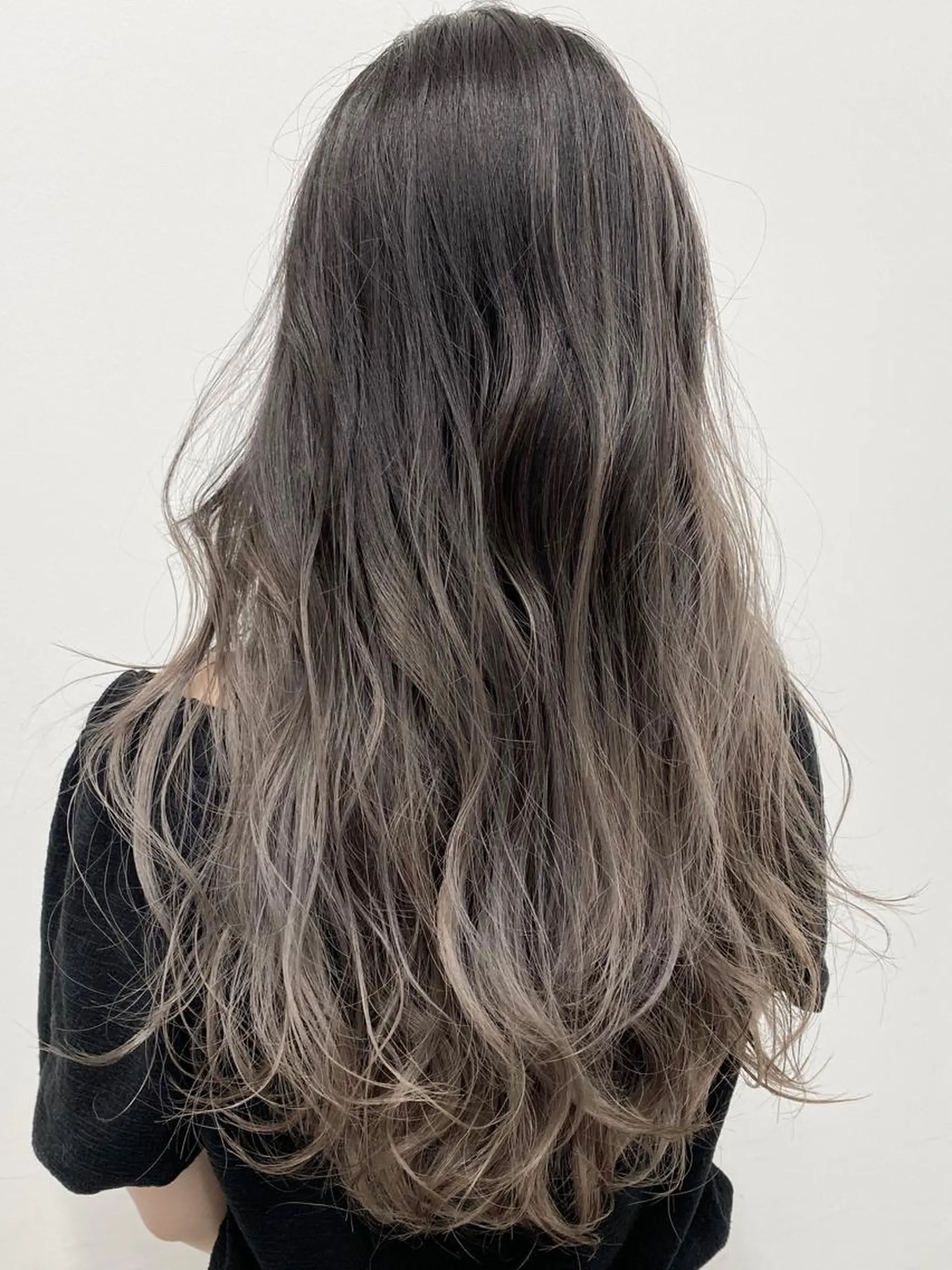 ロング カラー ヘアアレンジ グラデーションカラー 【公式】amble luxe池袋東口🩷のヘアスタイル