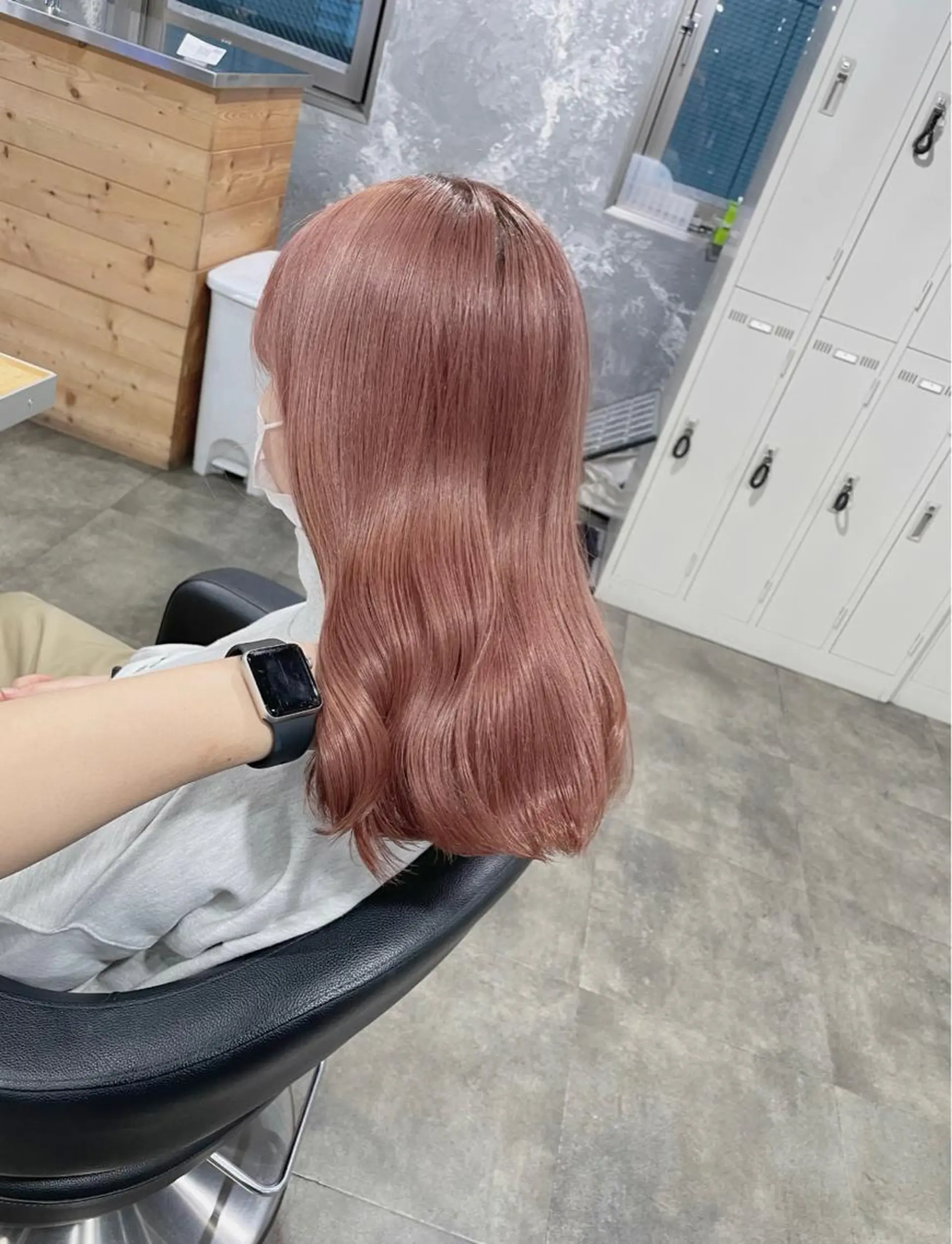 セミロング カラー ヘアカラー トリートメント ヘッドスパ ヘアセット ベージュカラー💖 やすひろのヘアスタイル