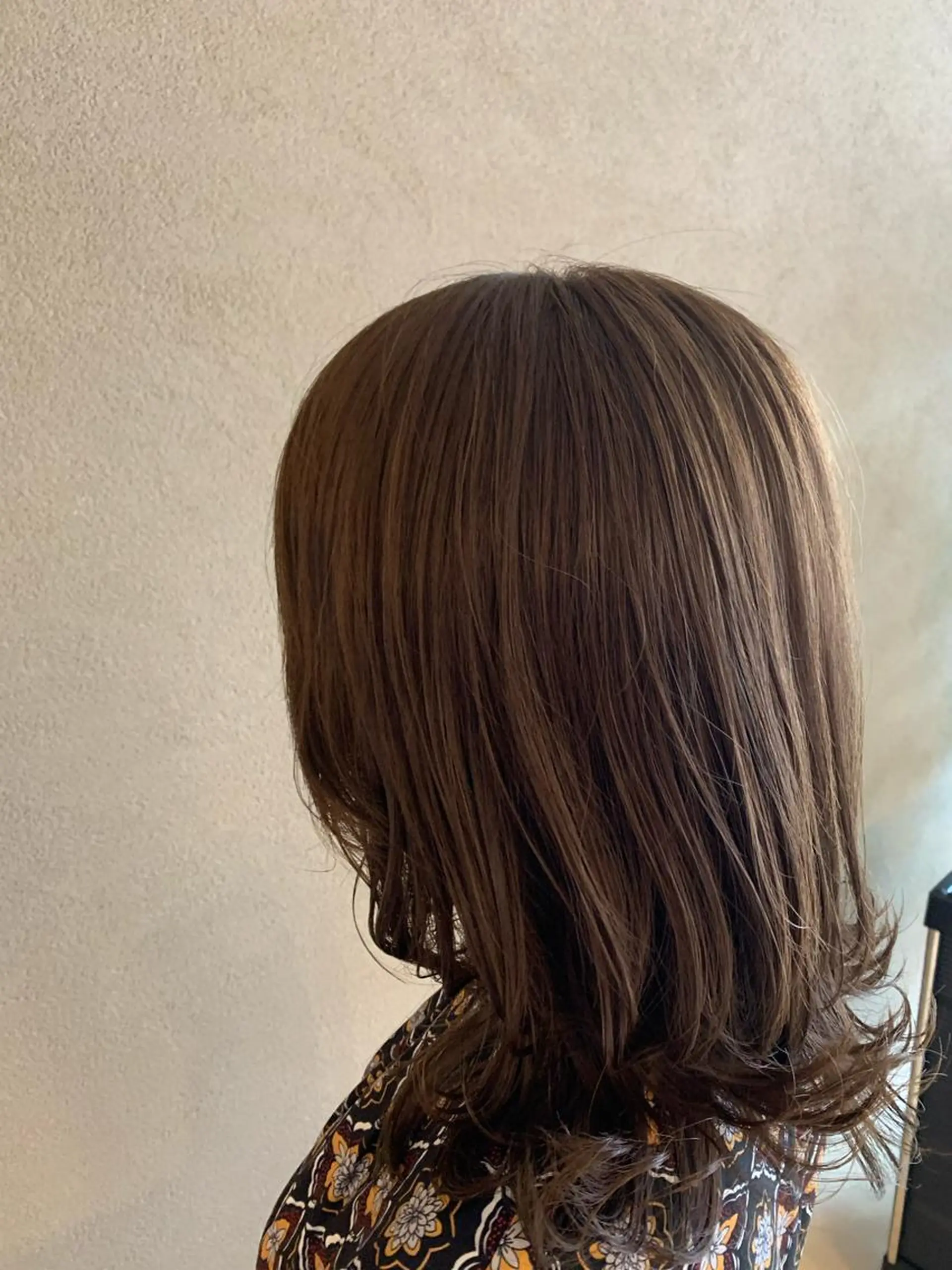 セミロング カラー ブリーチ グレージュ ブリーチなしカラー PADOU平松 典幸のヘアスタイル