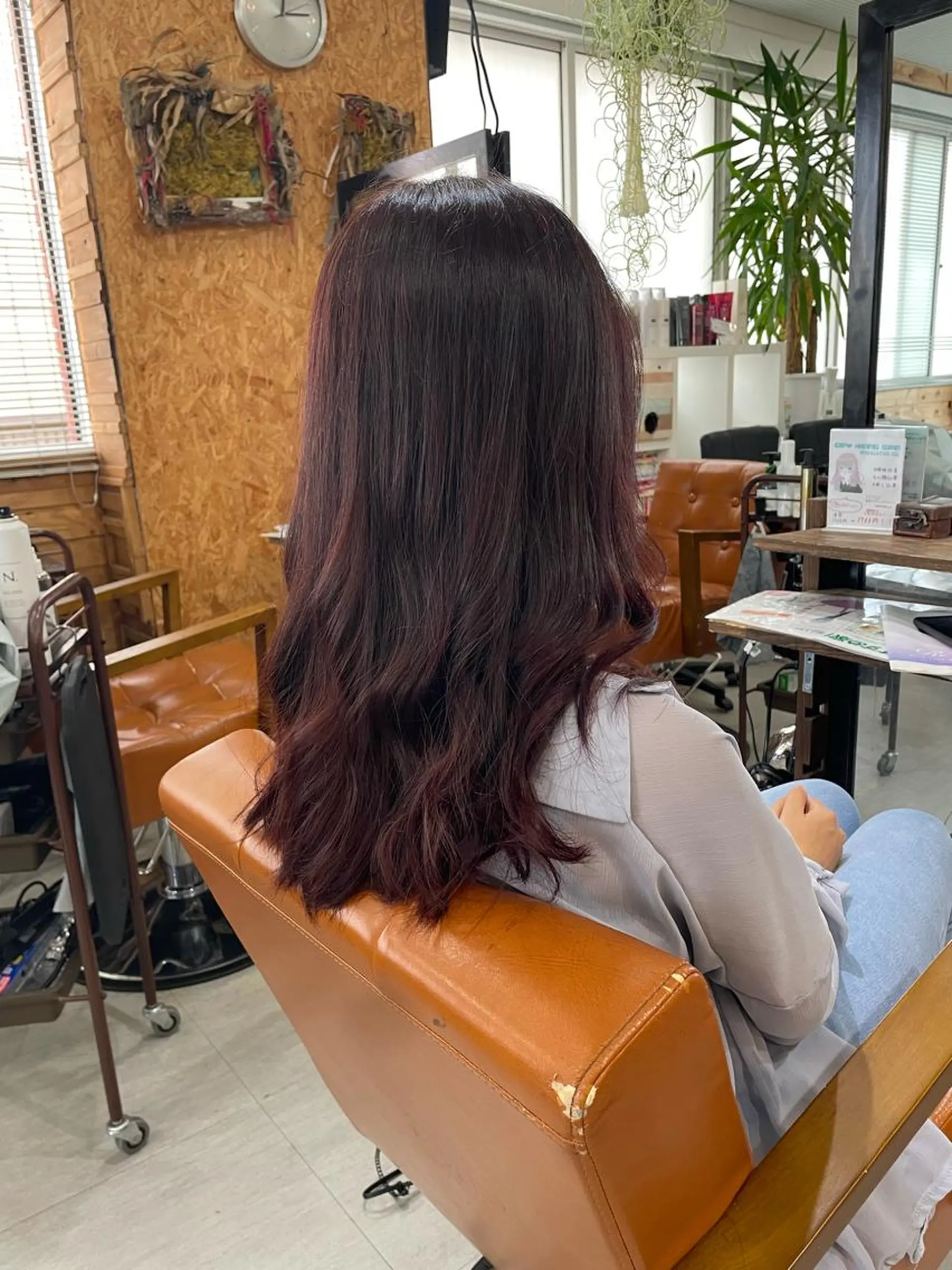 ロング カラー グラデーションカラー レッドカラー ヘアカラー トリートメント かんばら りょーいのヘアスタイル