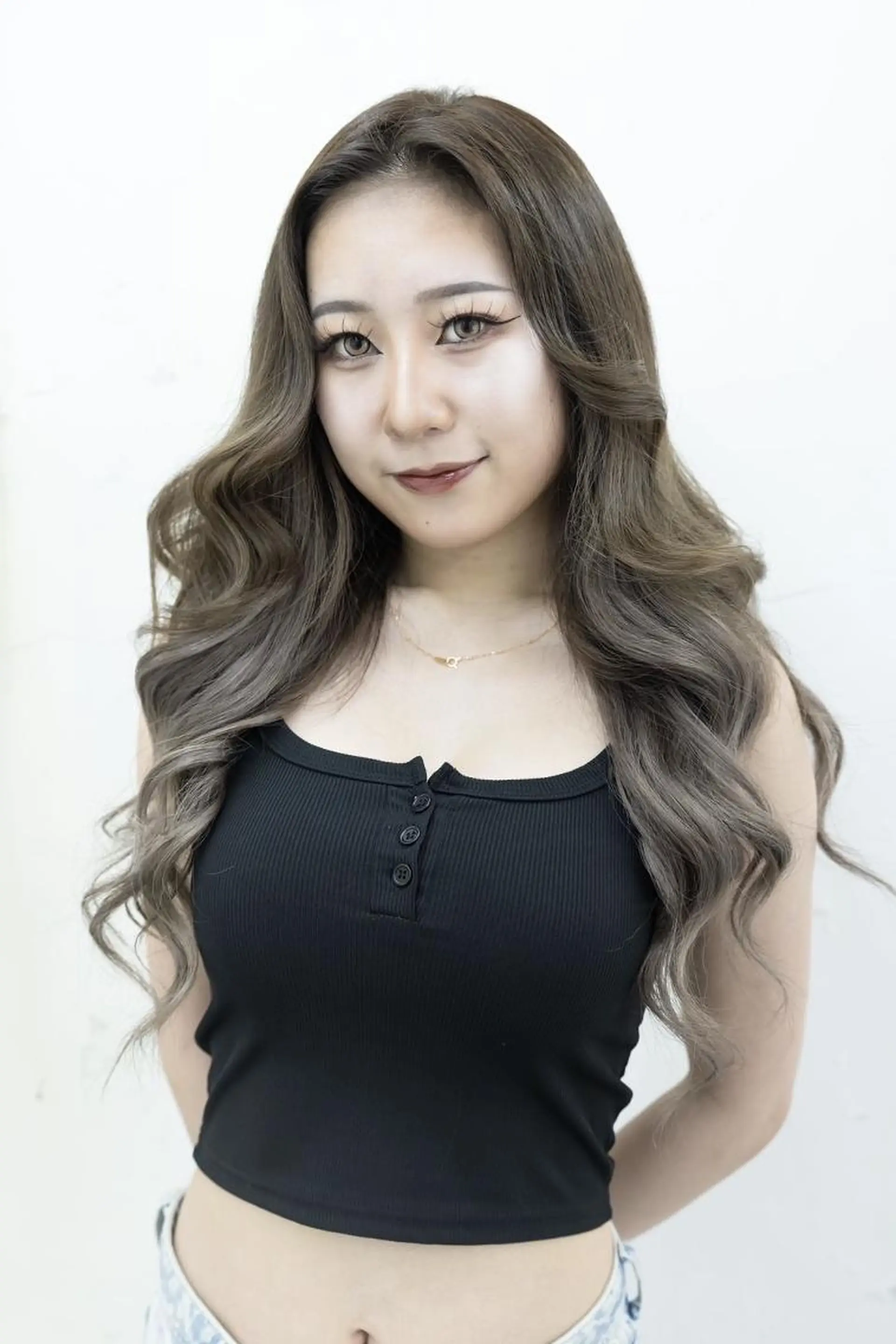 ロング カラー シールエクステ バレイヤージュ ダブルカラー ハイライトカラー ハイトーンカラー ヘアカラー エクステ alpha. カラーエクステ下妻のヘアスタイル