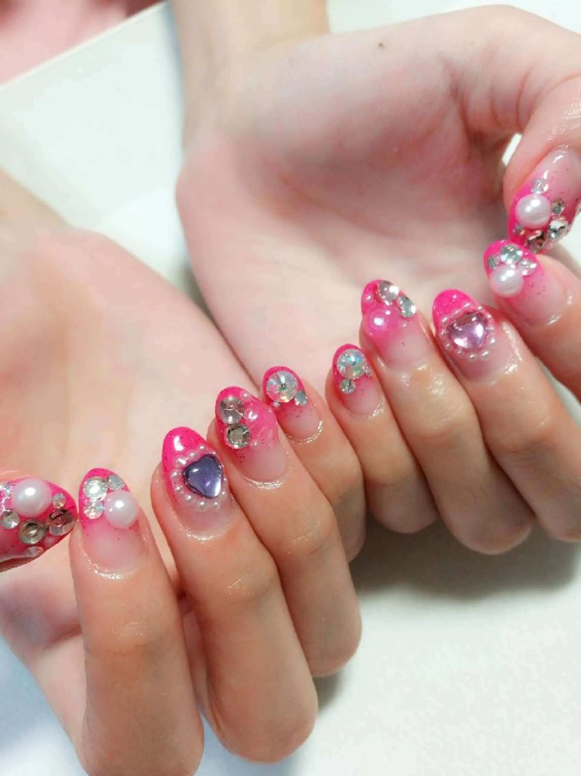 ネイル VIOLUS所属・VIOLUS 関目のネイルデザイン