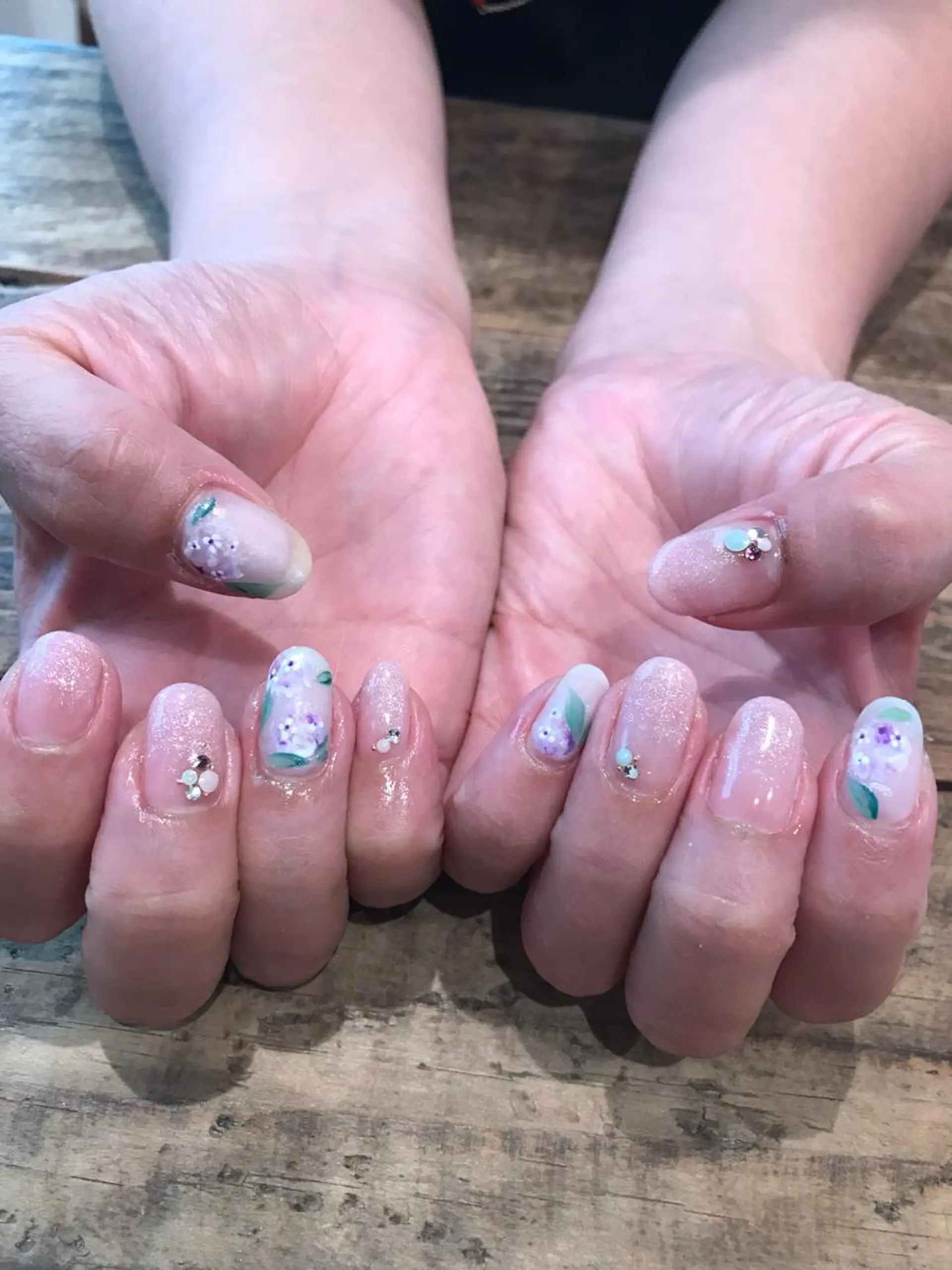 ネイル 佐藤  悠子のネイルデザイン