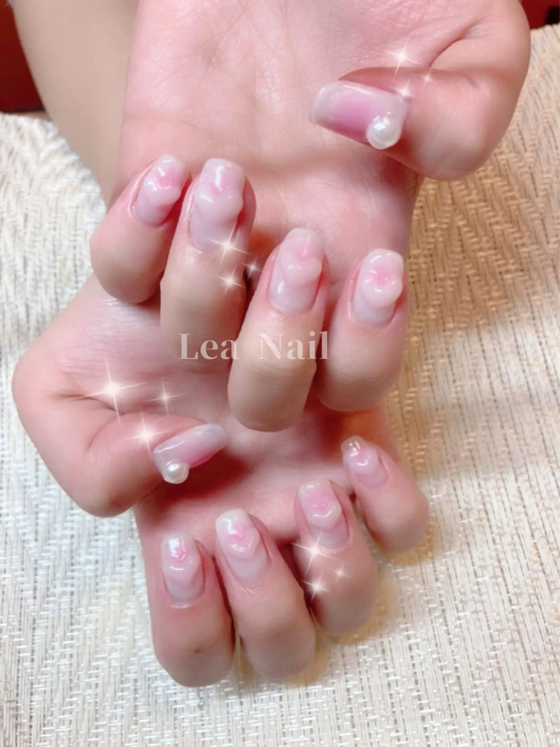 ネイル チークネイル ハート Lea Nailのネイルデザイン