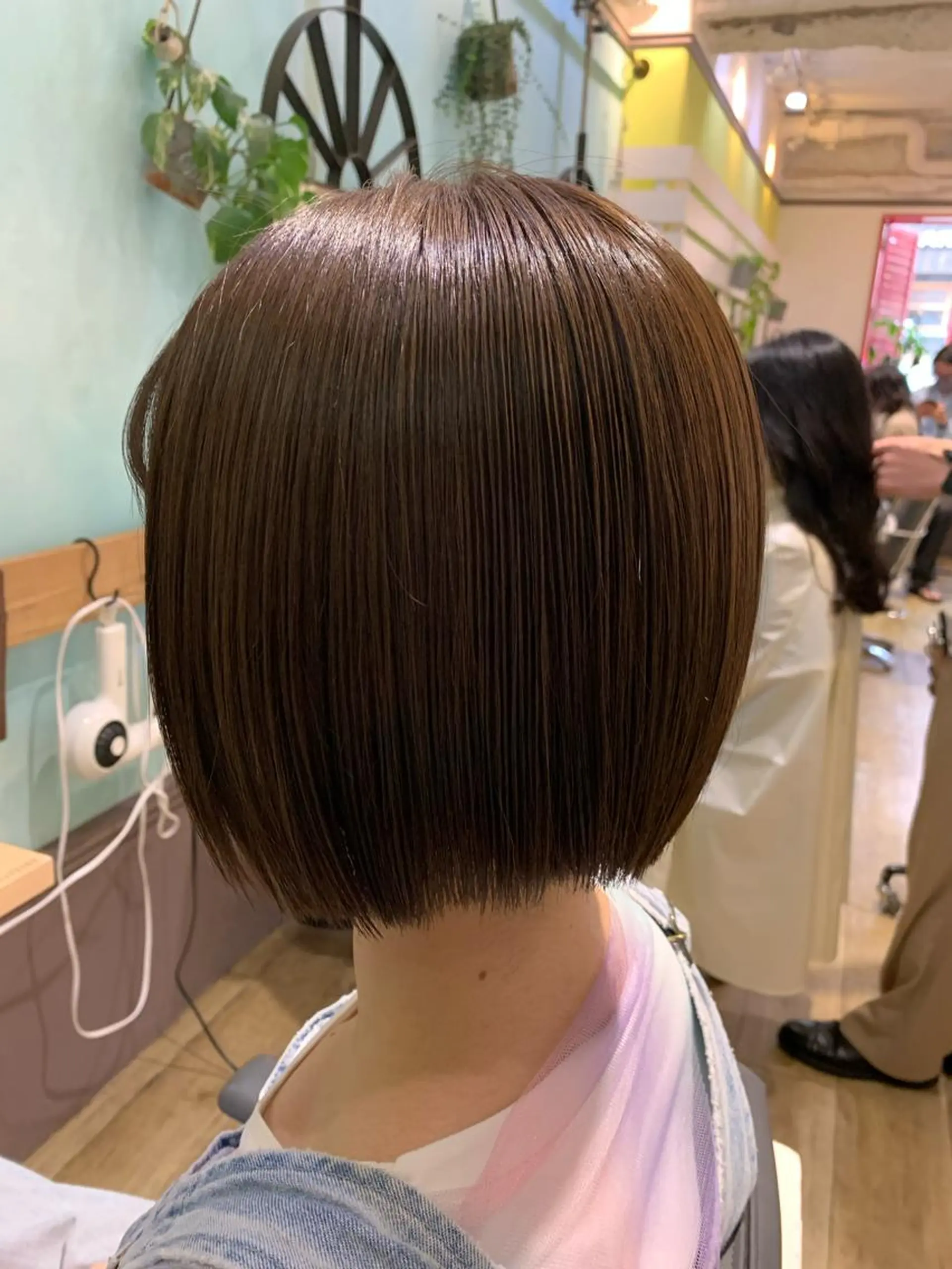 ショート カラー ショート/ボブ/透明 感カラー/高橋あみのヘアスタイル