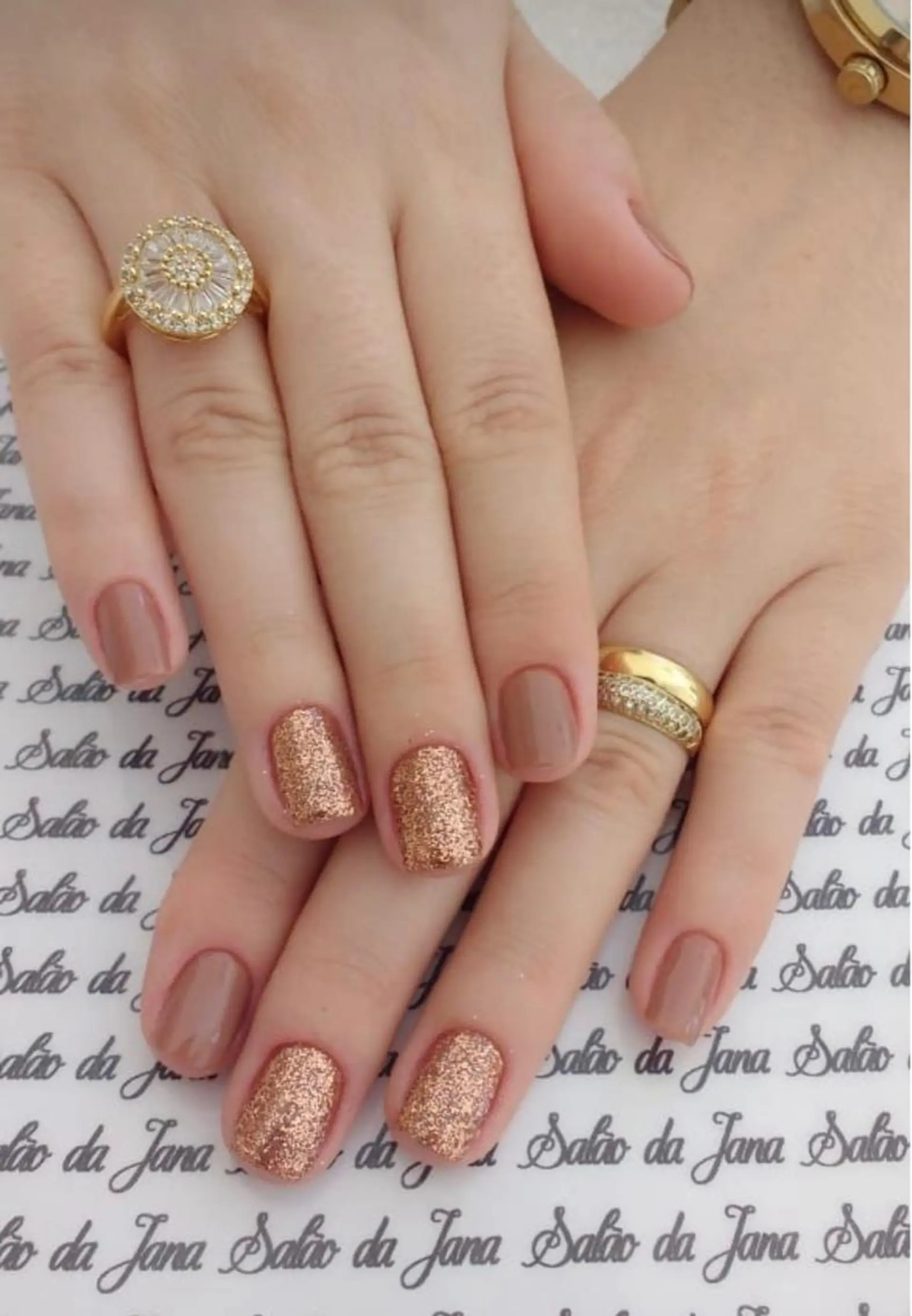 ネイル クリアネイル 長さ出し フレンチネイル 氷ネイル・うるうるネイル マグネットネイル 大塚眉毛|ハンドケア |肌管理の眉毛・アイブロウイメージ