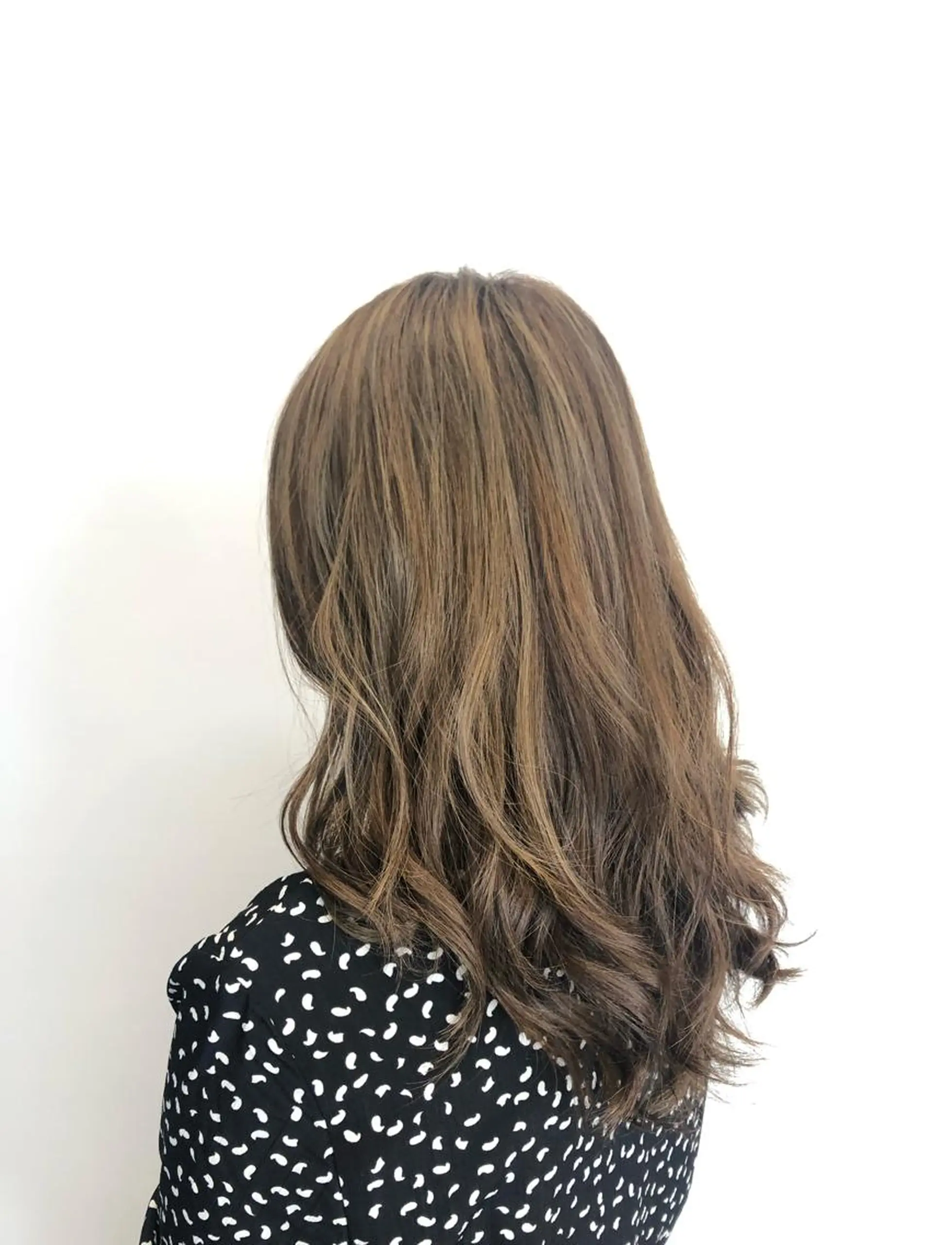 ロング 石毛 ひかるのヘアスタイル